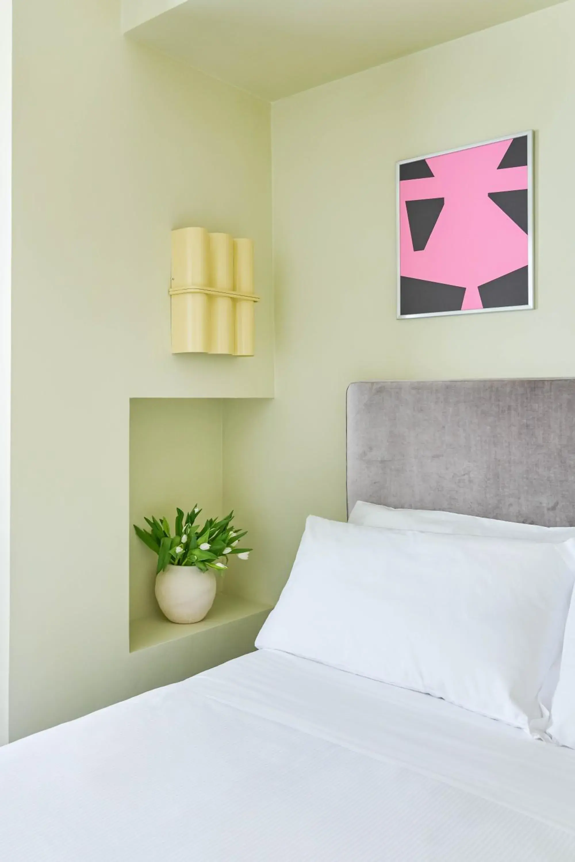 Bed in Moderno Hotel Roma Bed in Moderno Hotel Roma