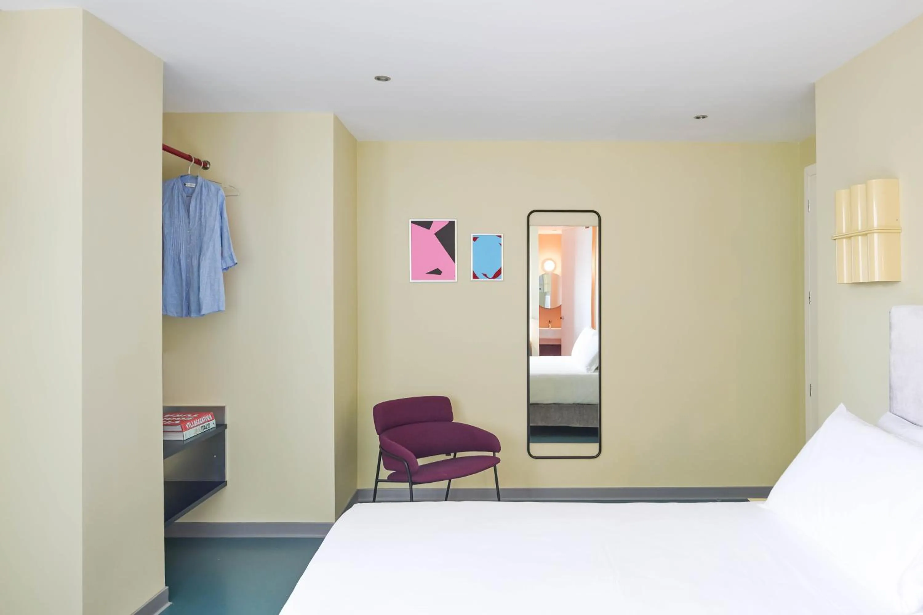 Bed in Moderno Hotel Roma