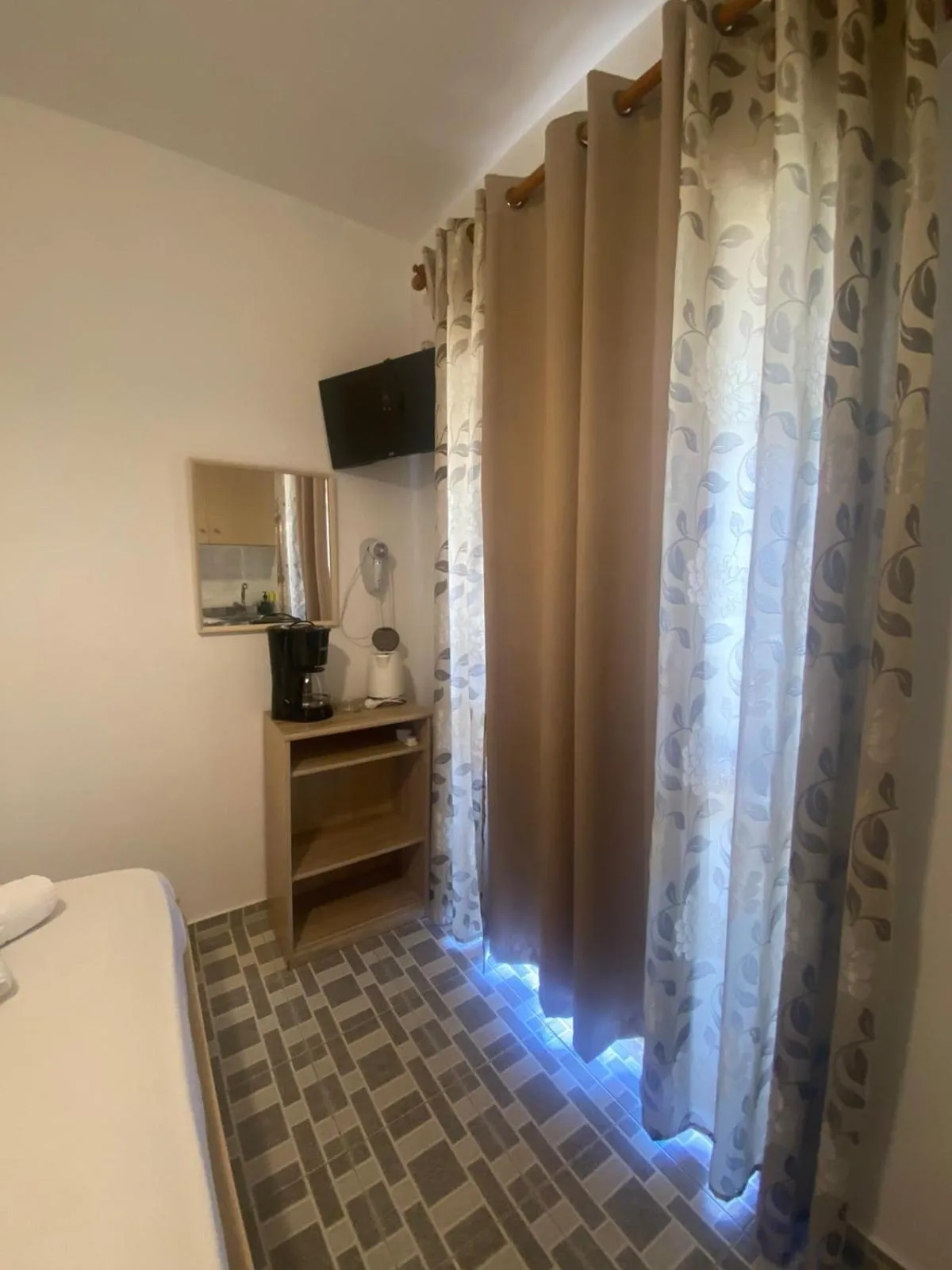 Soula Apartments & Studios