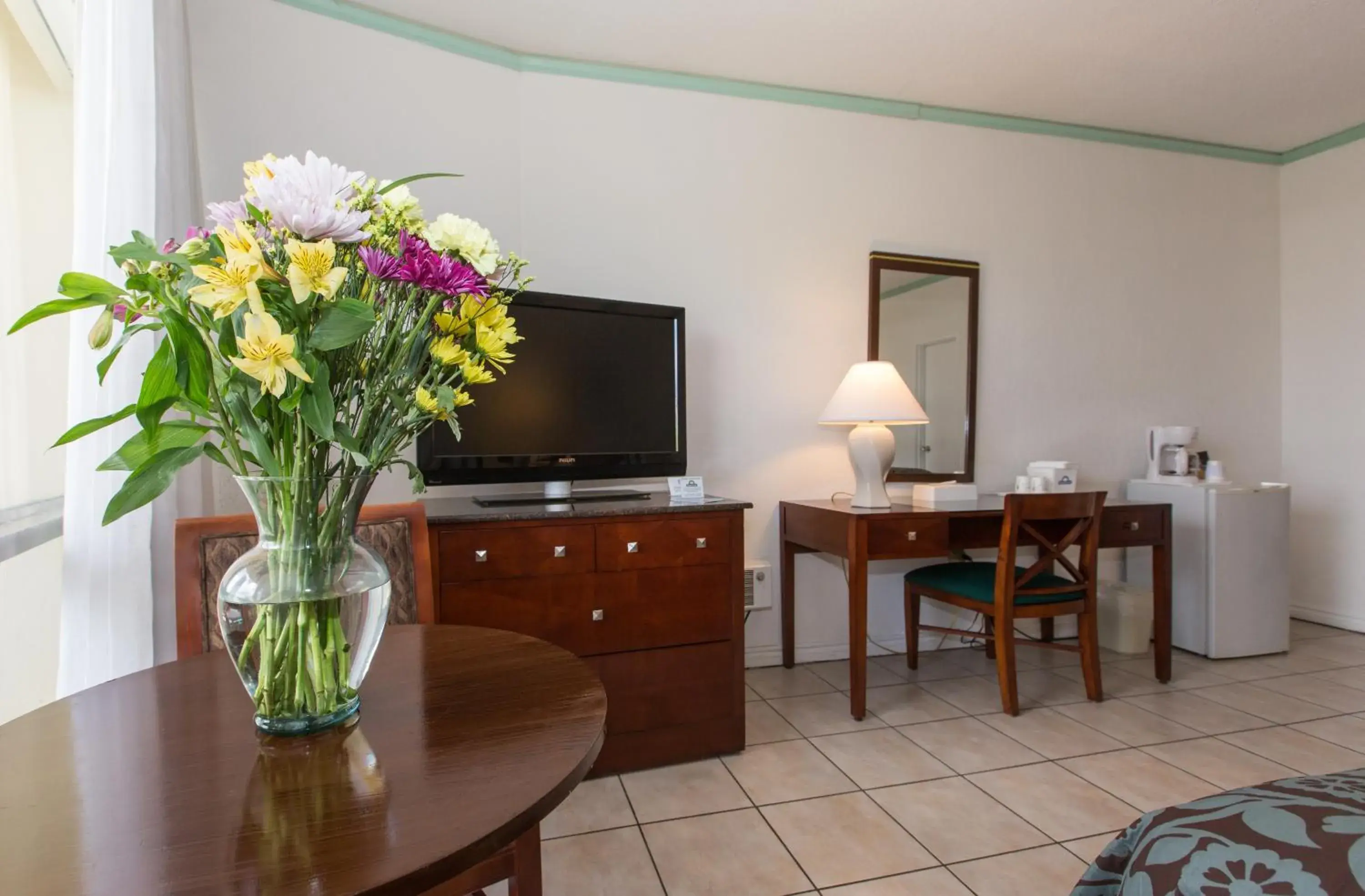 Photo of the whole room, TV/Entertainment Center in Thunderbird Beach Hotel