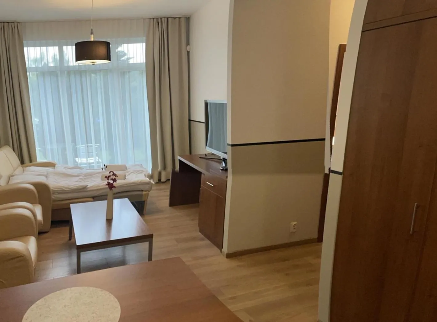 Seating area in Srebrne Tarasy