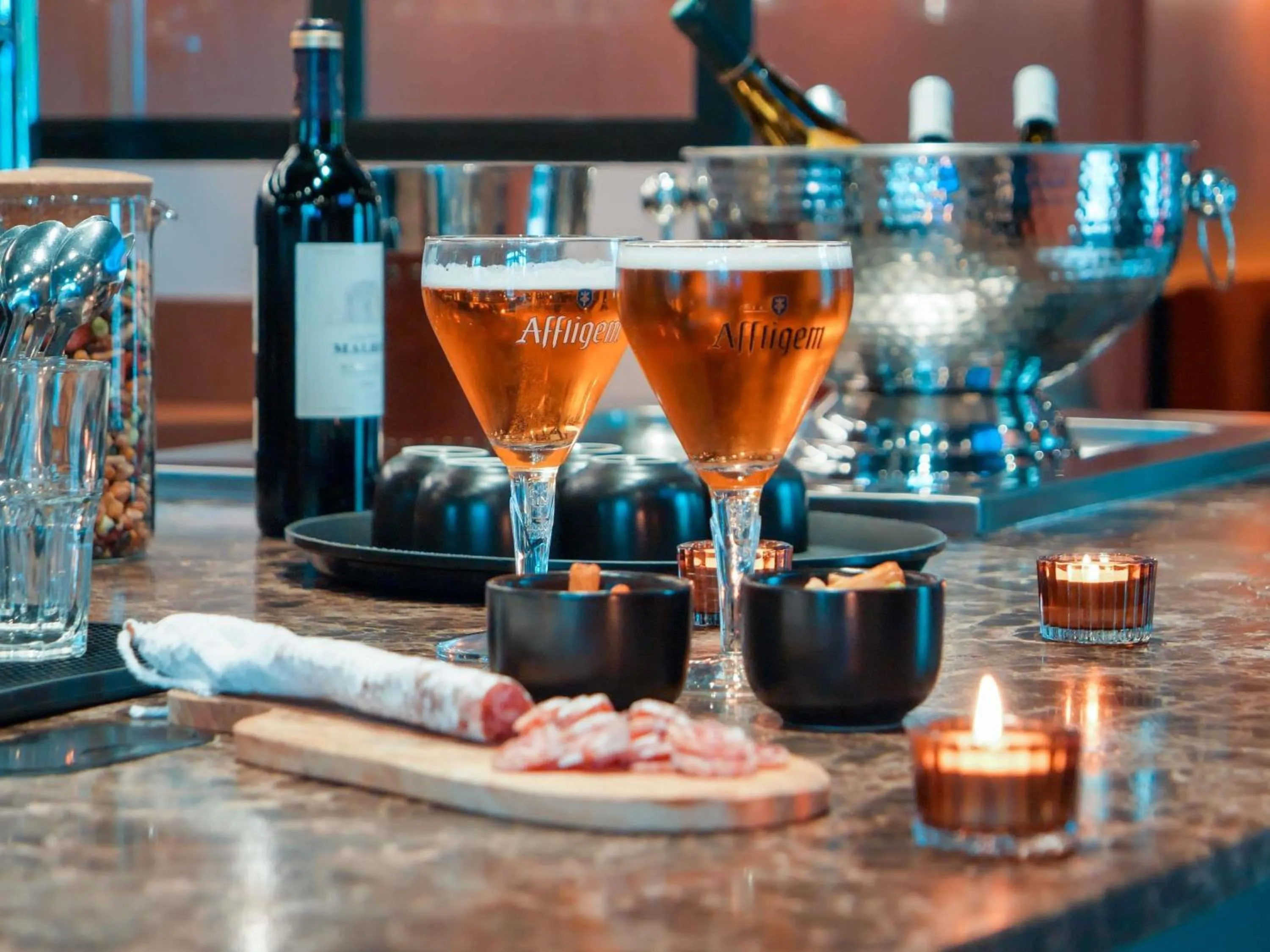 Lounge or bar in ibis Styles Boulogne sur Mer Centre Cathédrale