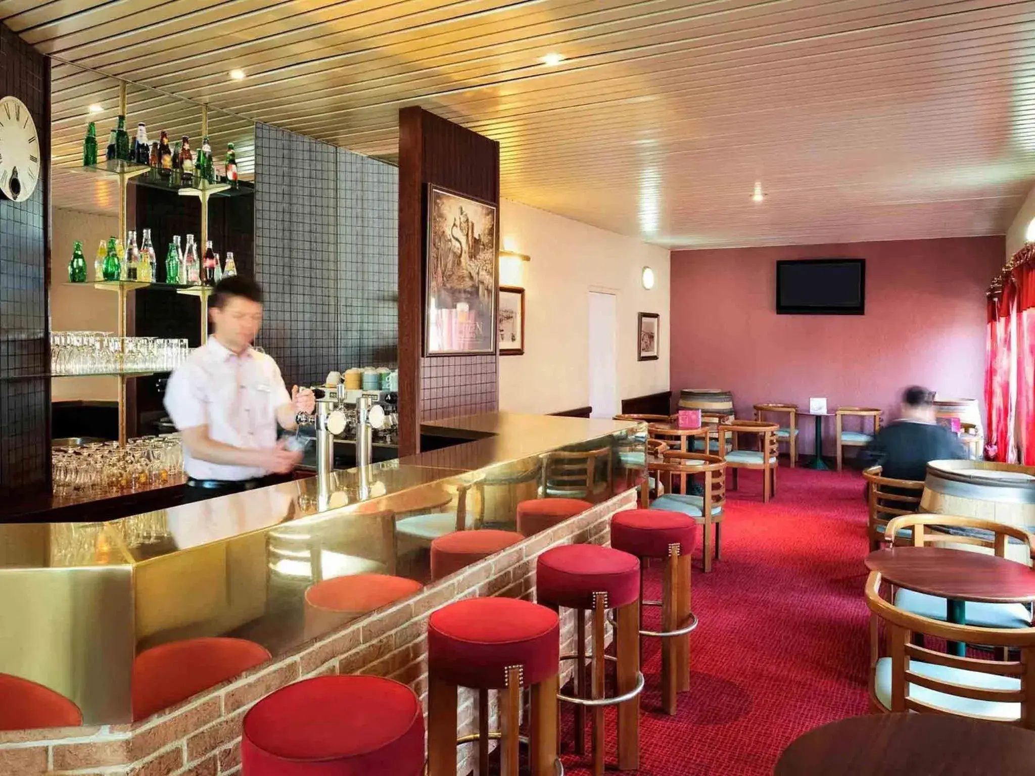 Lounge or bar in ibis Styles Boulogne sur Mer Centre Cathédrale Lounge or bar in ibis Styles Boulogne sur Mer Centre Cathédrale