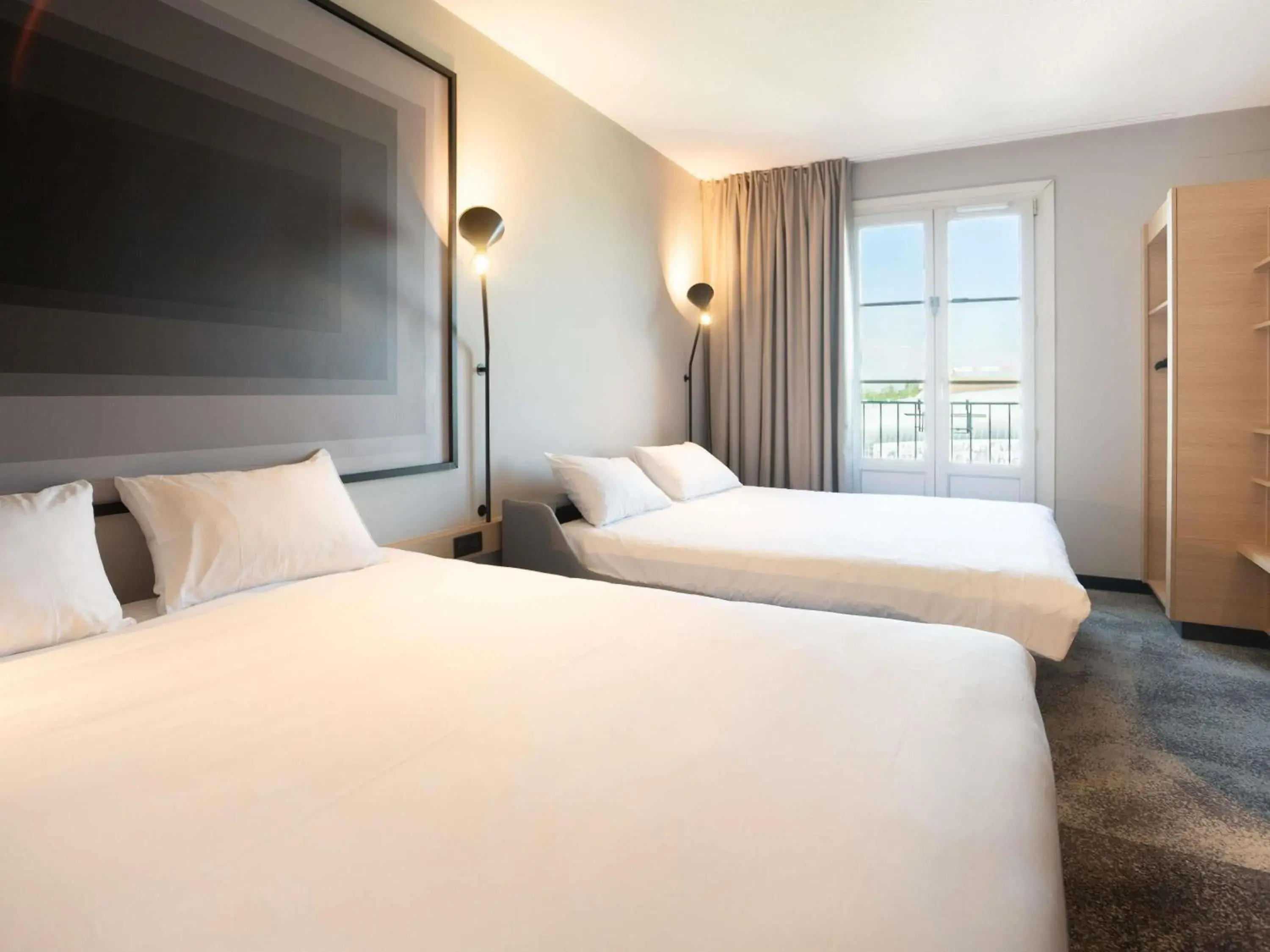 Bedroom, Bed in ibis Strasbourg Centre Gare Bedroom, Bed in ibis Strasbourg Centre Gare