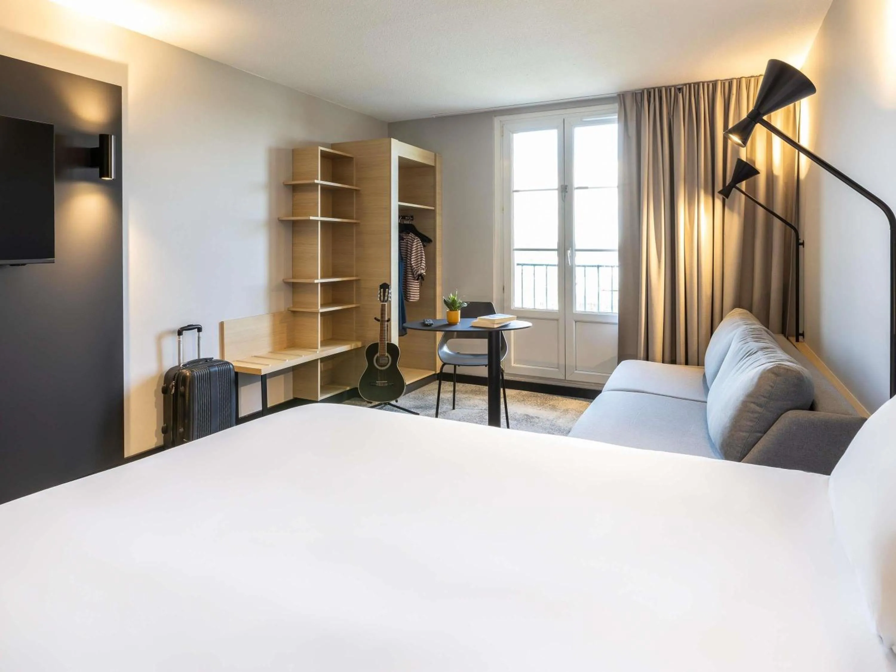 Bedroom, Bed in ibis Strasbourg Centre Gare