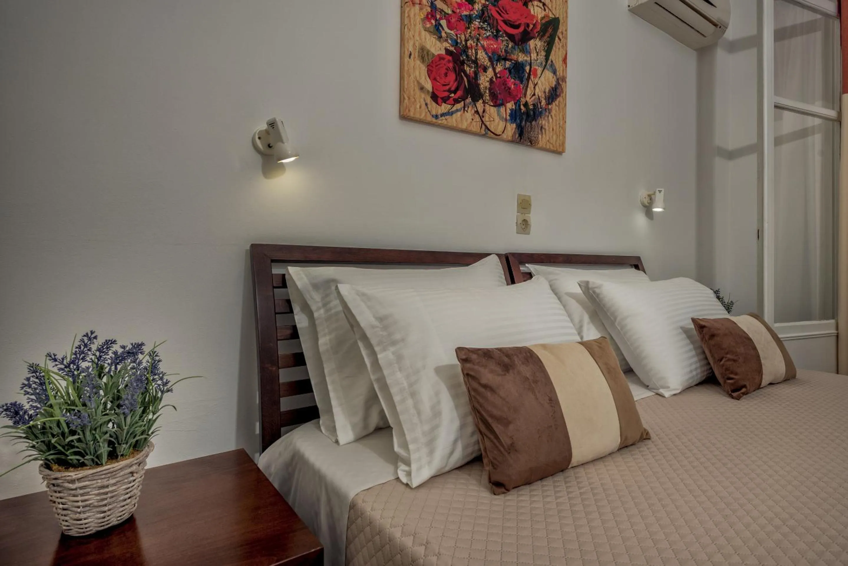 Bed in Zarkadis Beach Apartments