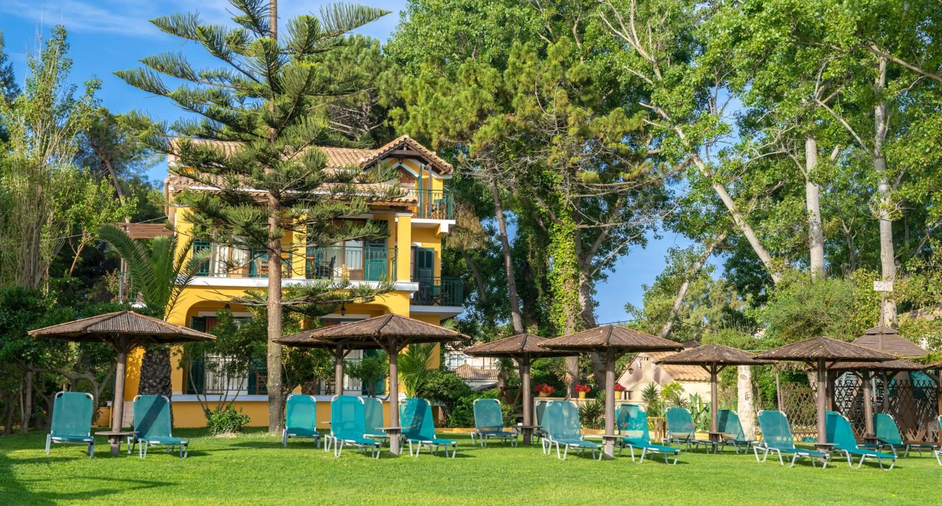 Property building in Zarkadis Beach Apartments