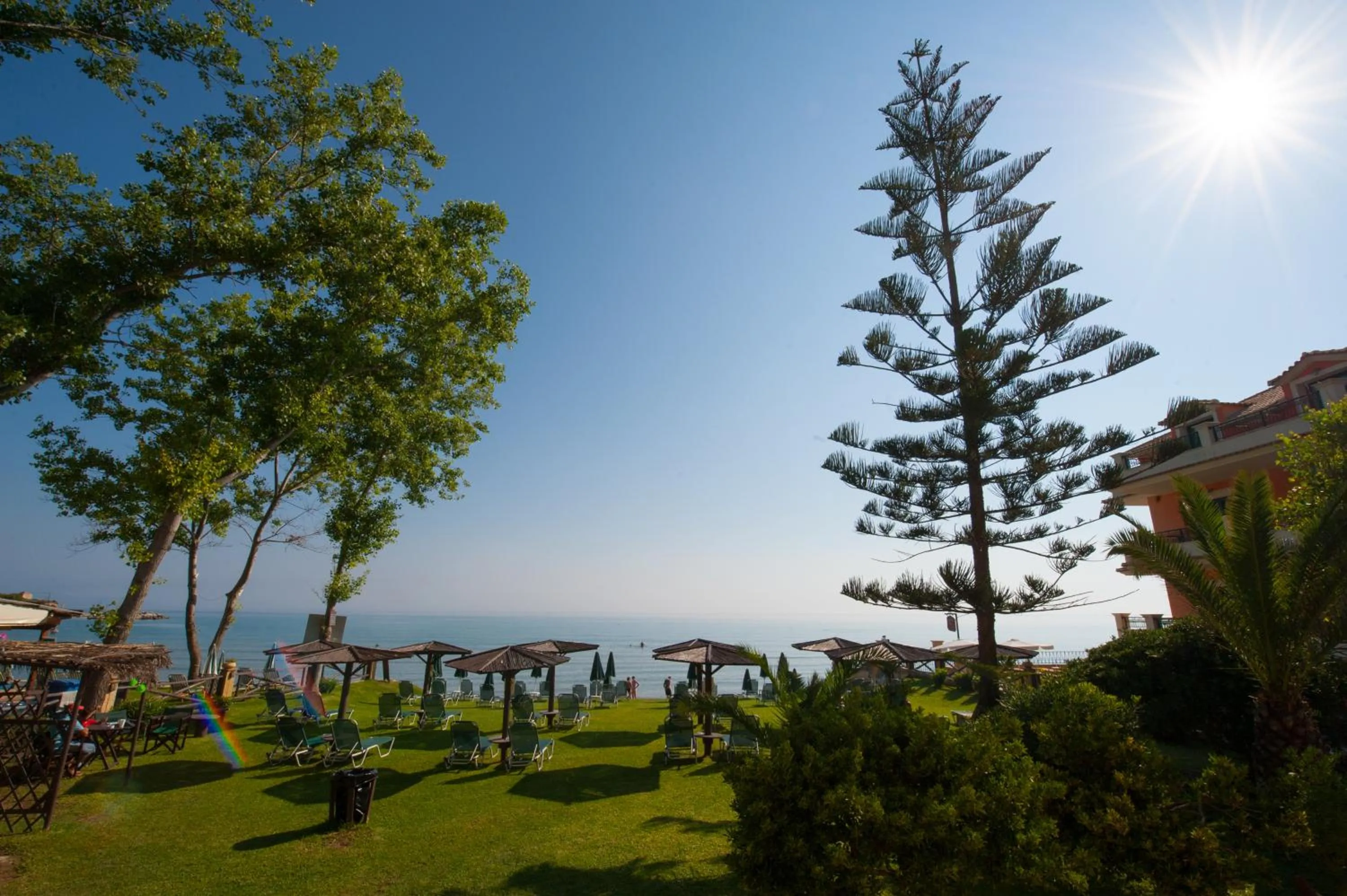 Day in Zarkadis Beach Apartments