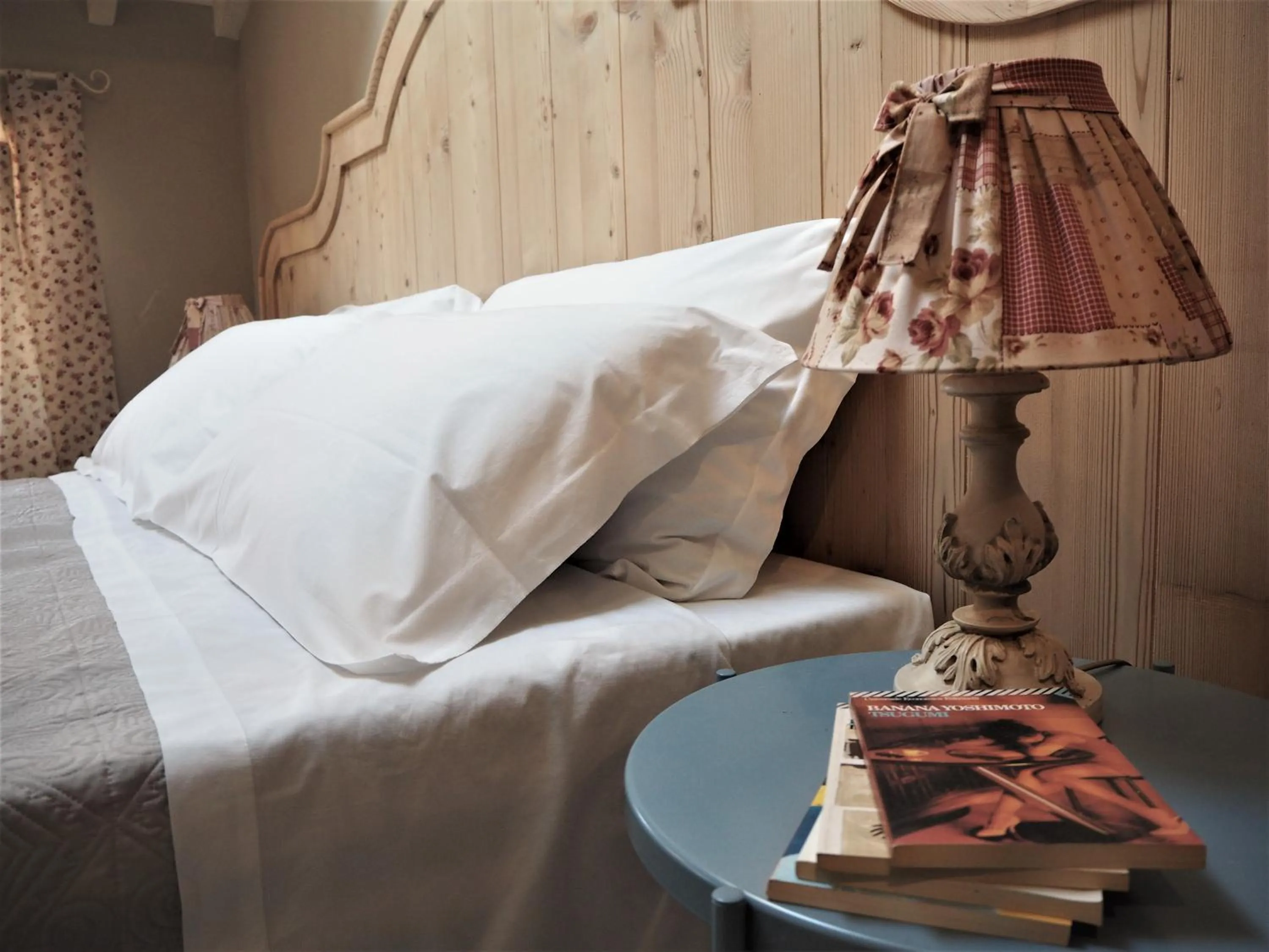 Bedroom, Bed in B&B Antique Maison