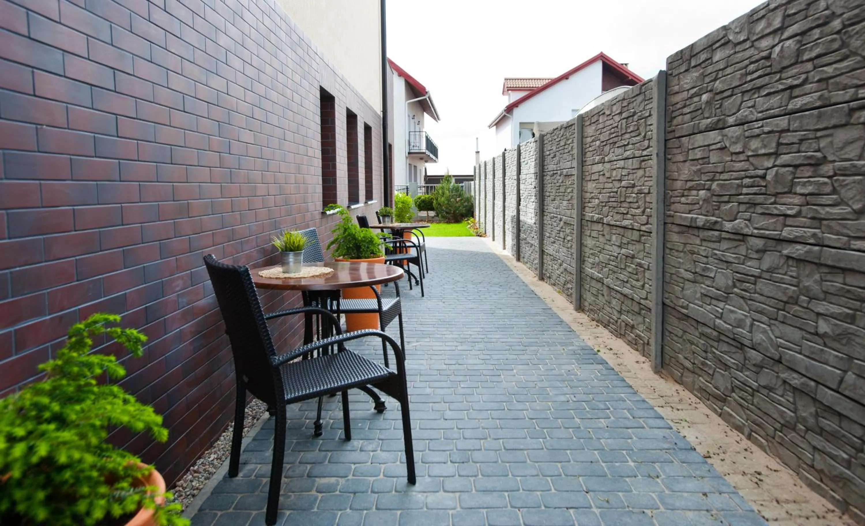 Area and facilities in Willa Arkadia