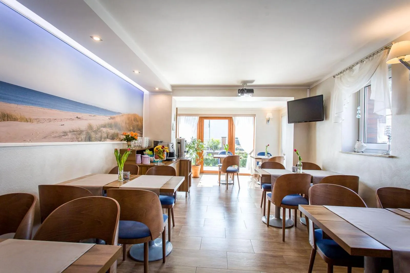 TV and multimedia in Willa Arkadia