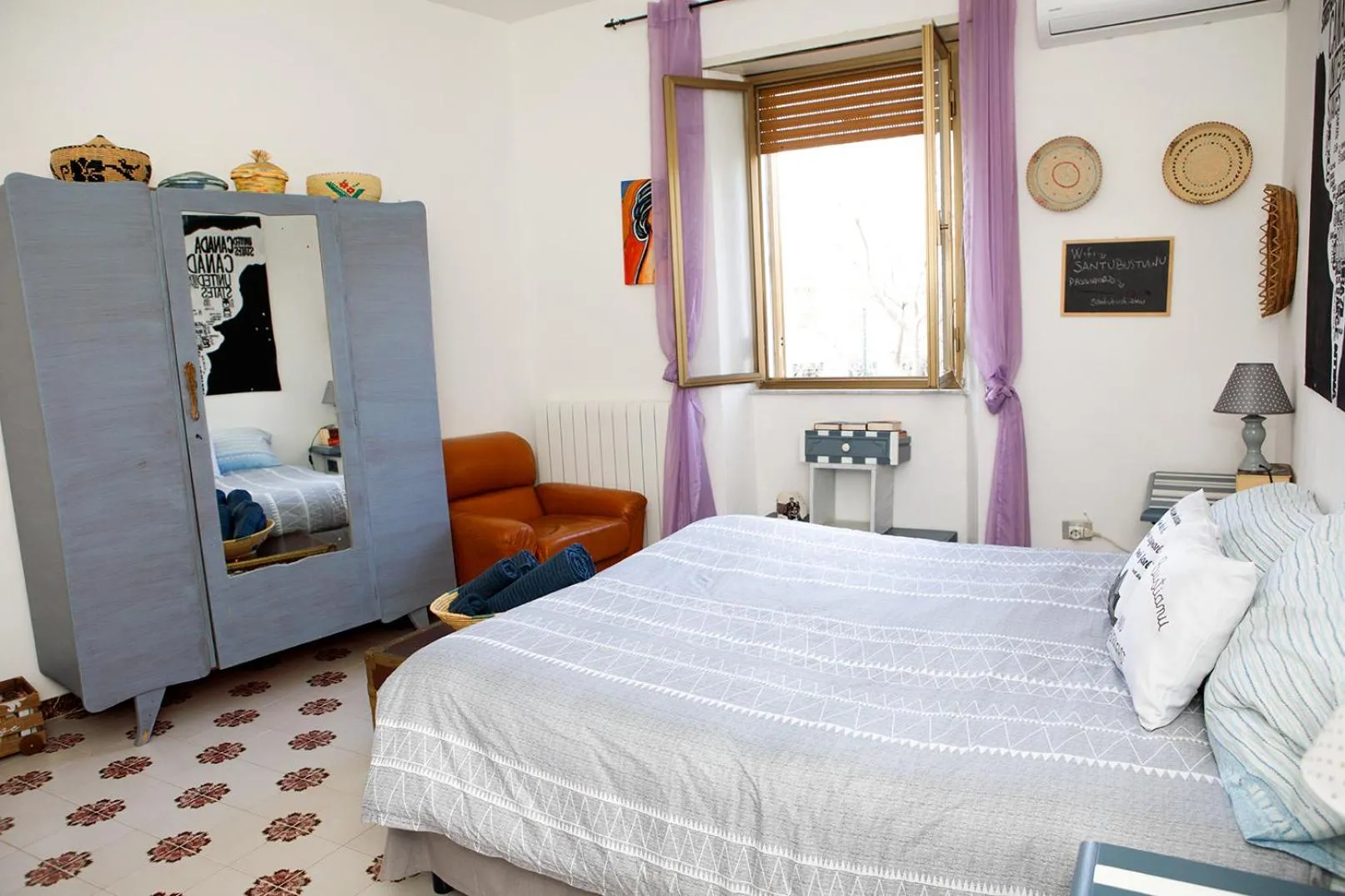 Bed in Santu Bustianu