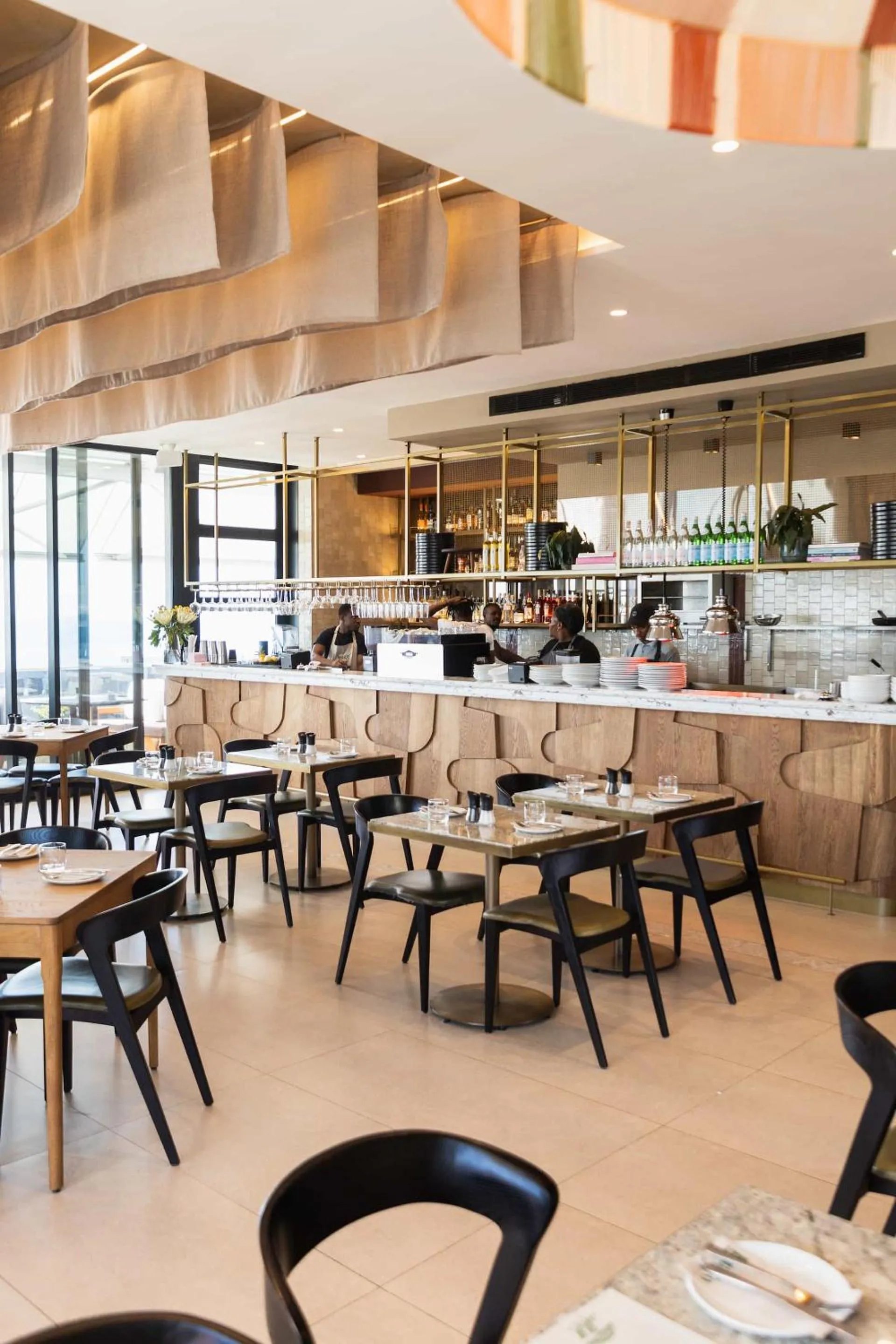 Restaurant/places to eat in Latitude Aparthotel by Totalstay