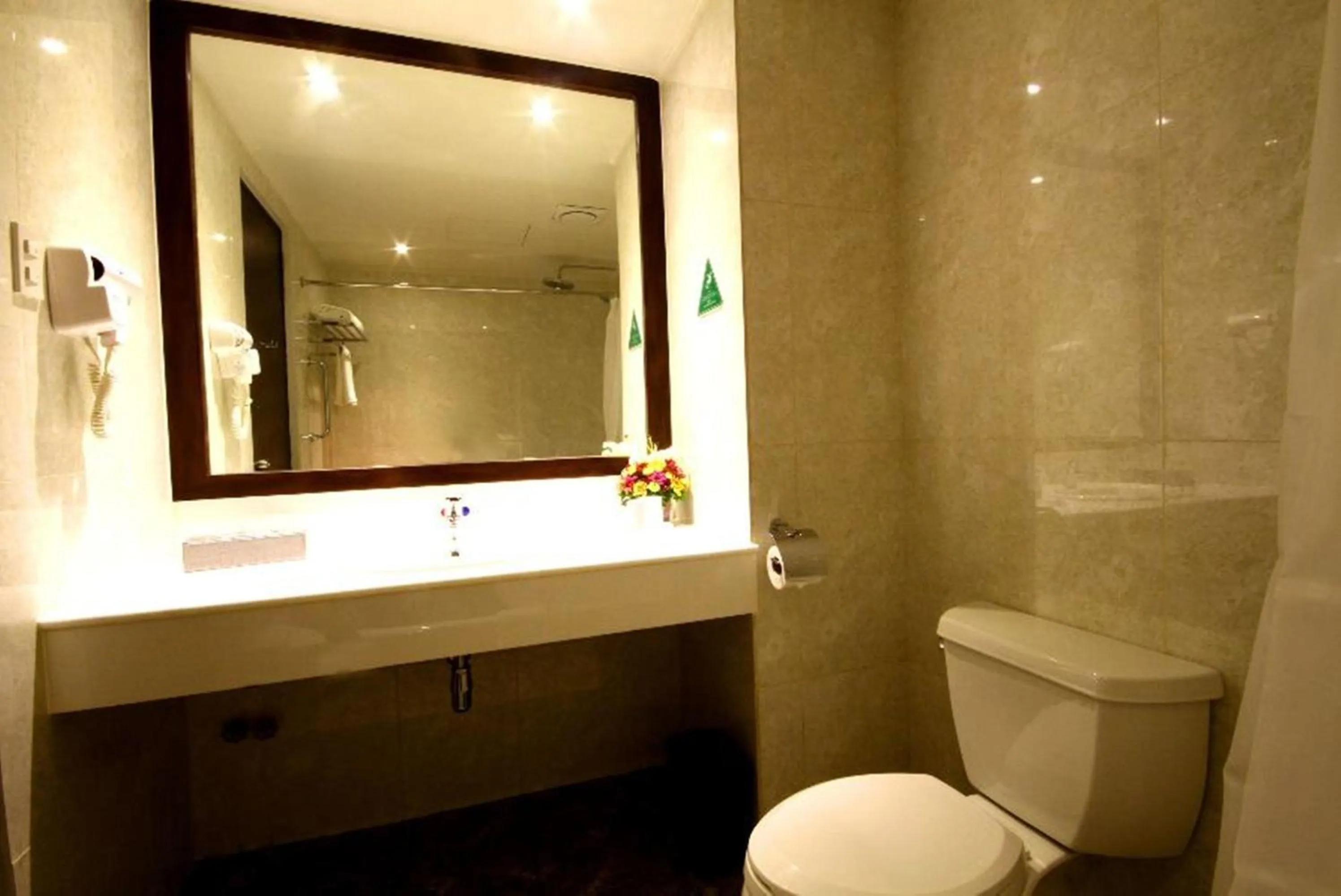 Bathroom in Mandarin Plaza Hotel