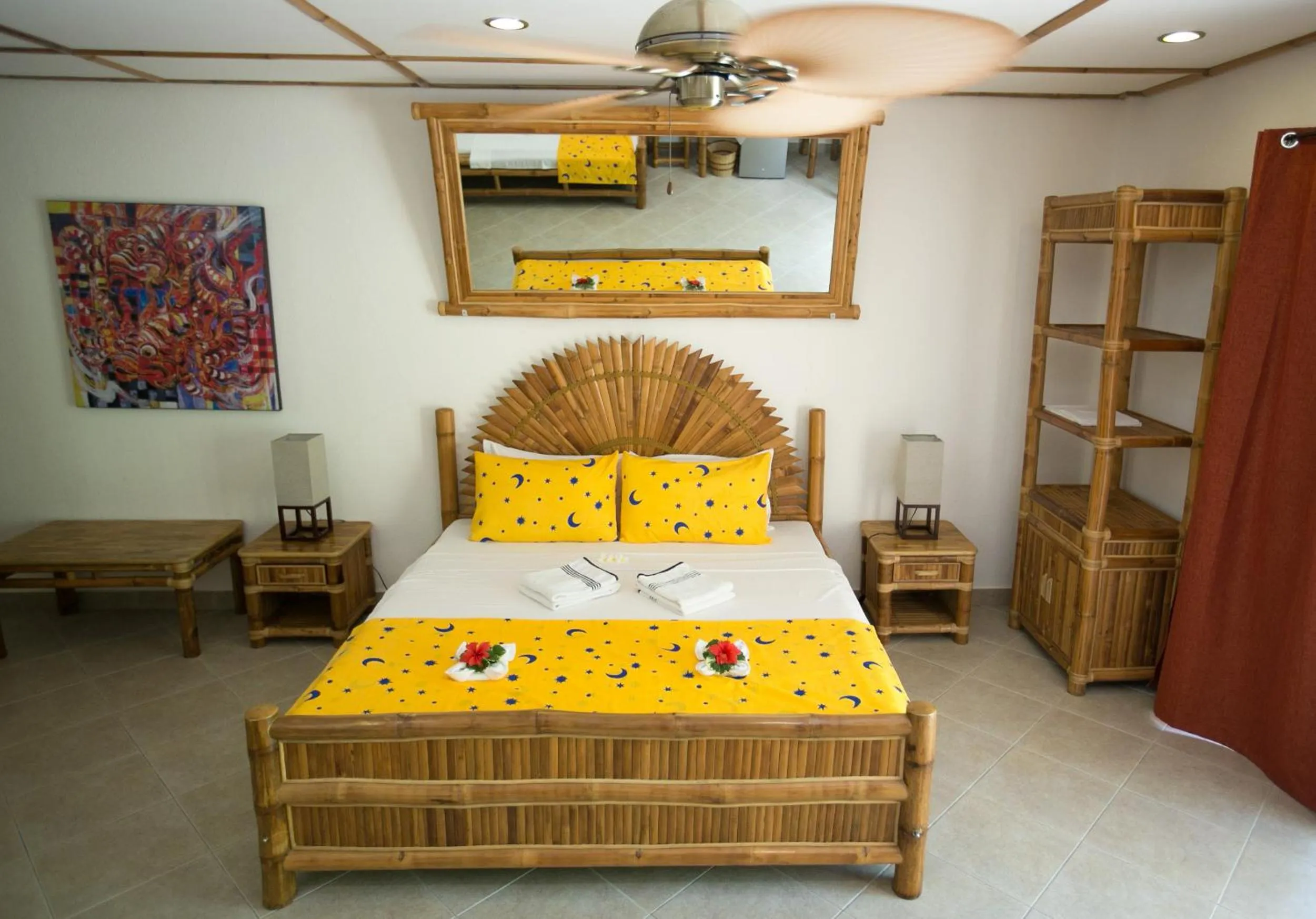 Bed in Dolphin House Resort Moalboal