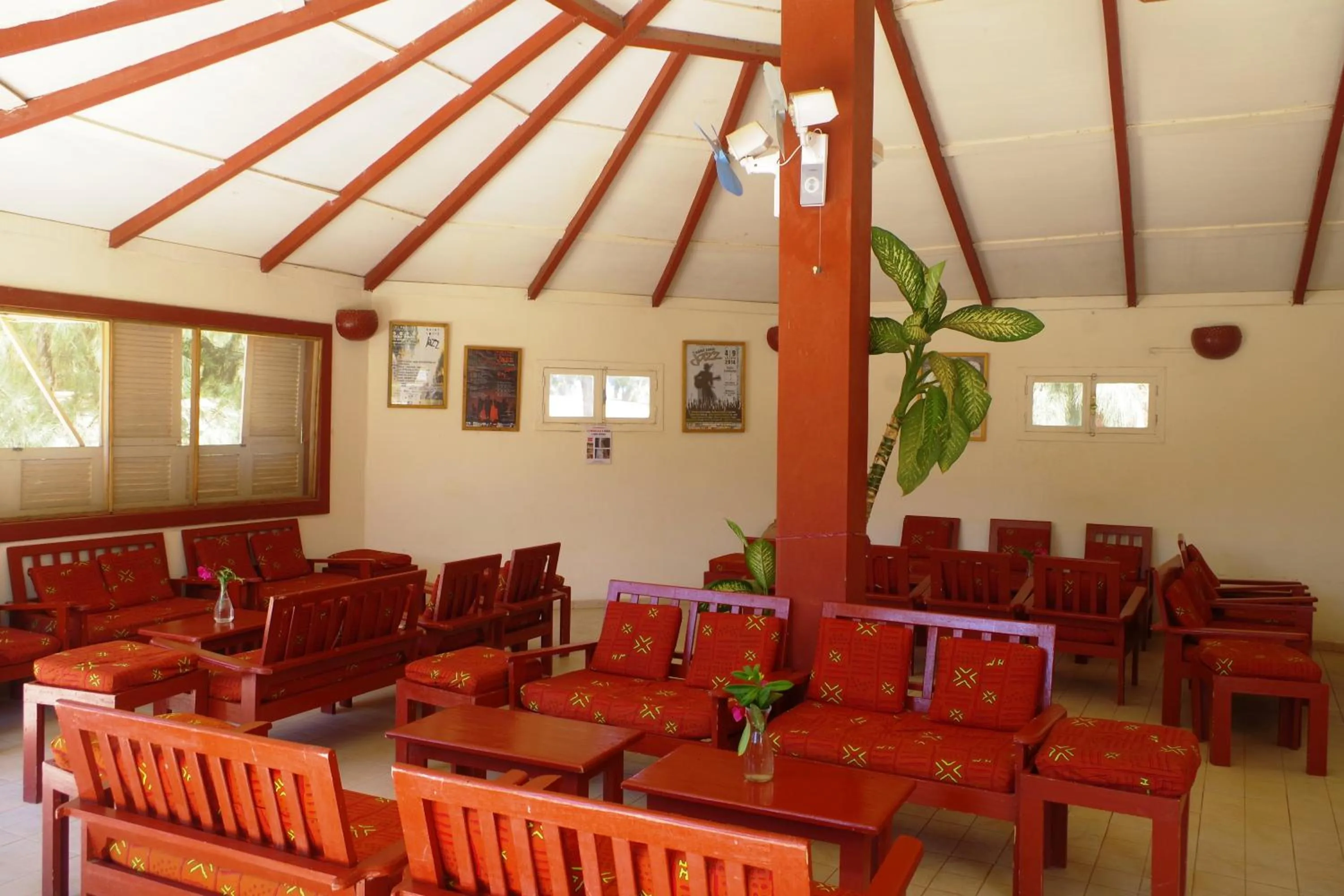 Lounge or bar in Diamarek Hotel Sur La Plage