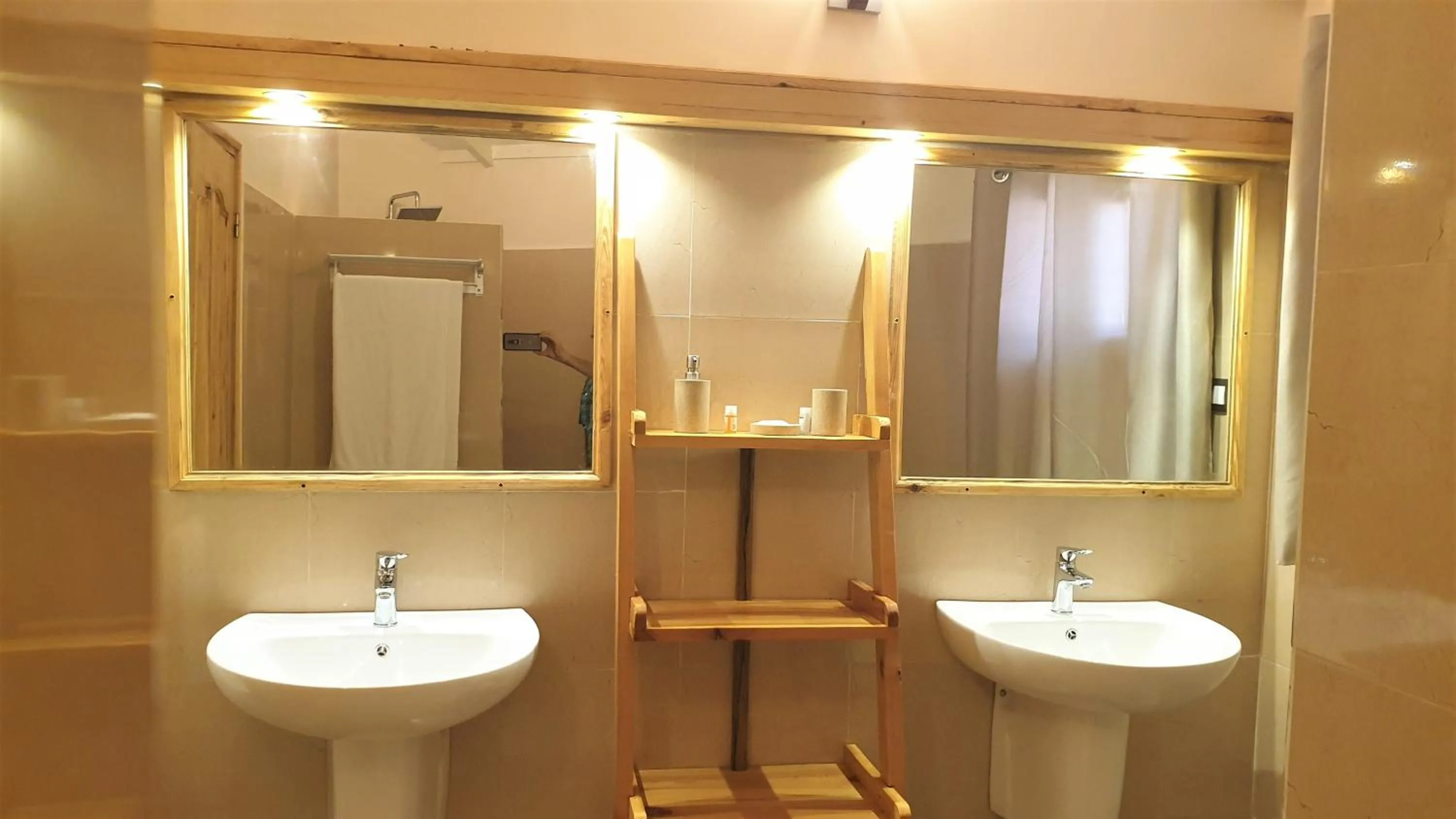 Bathroom in Diamarek Hotel Sur La Plage