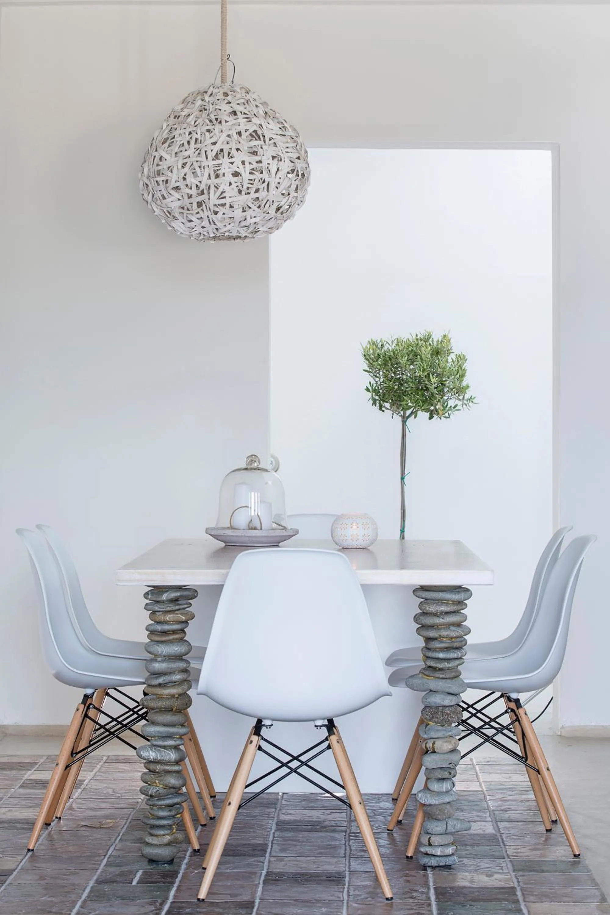 Dining area in Melograno Villas