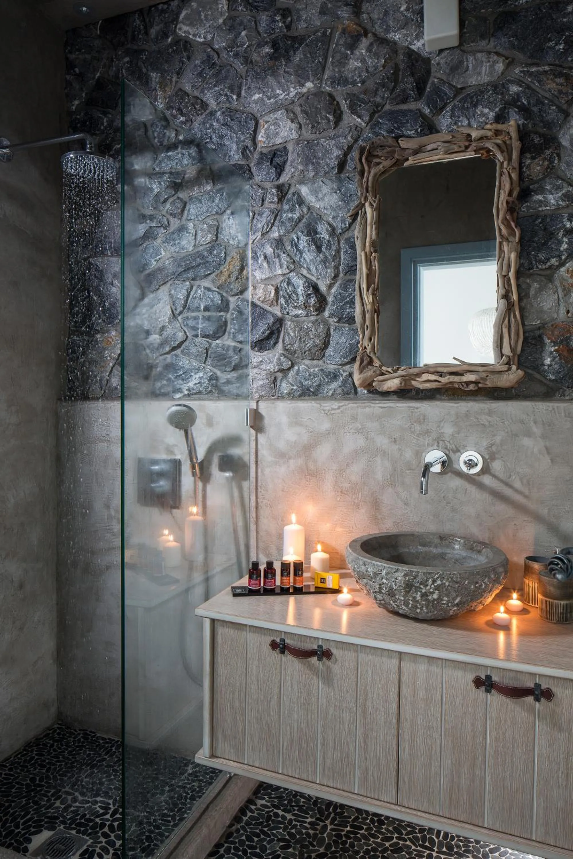 Shower in Melograno Villas