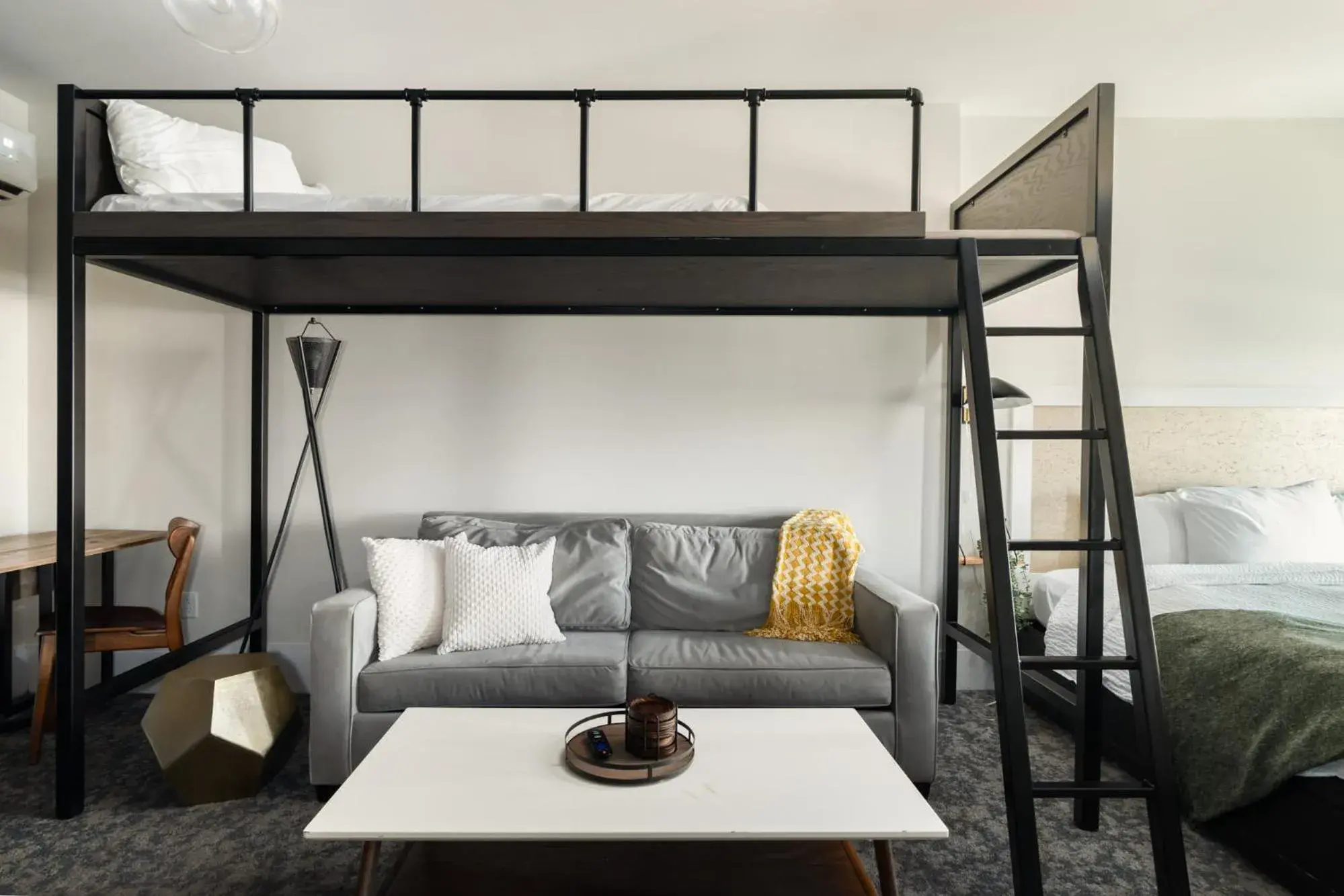 Living room, Bed in Hancock House Living room, Bed in Hancock House