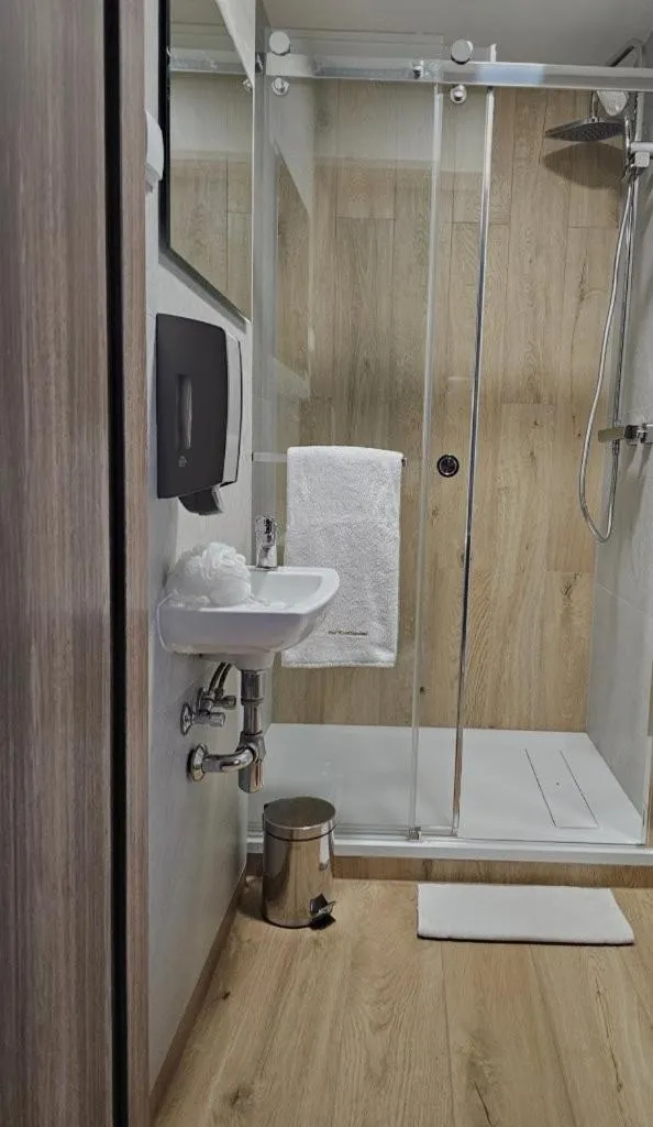 Restauracja i Noclegi Pod Kasztanami