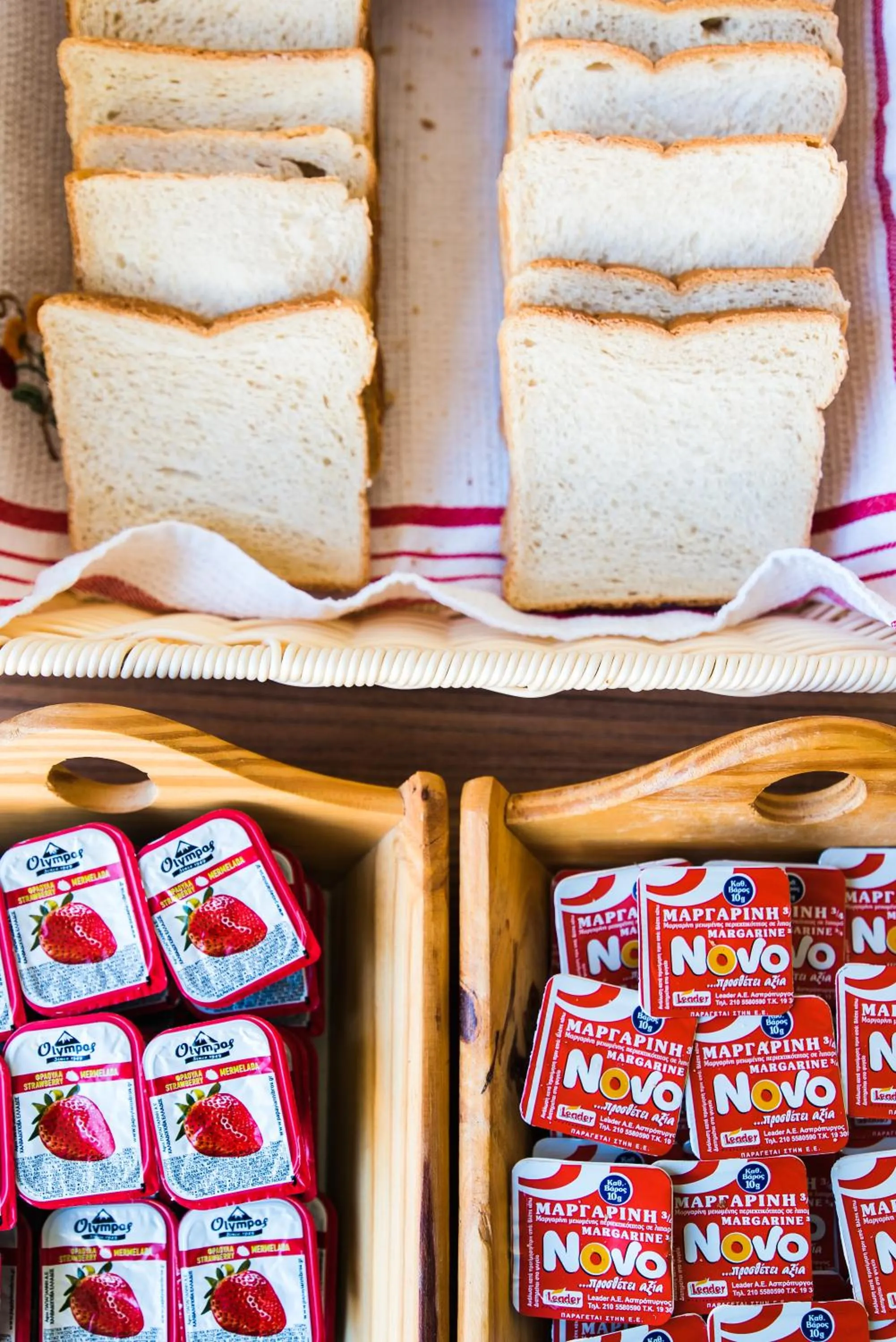 Breakfast in Real Palace