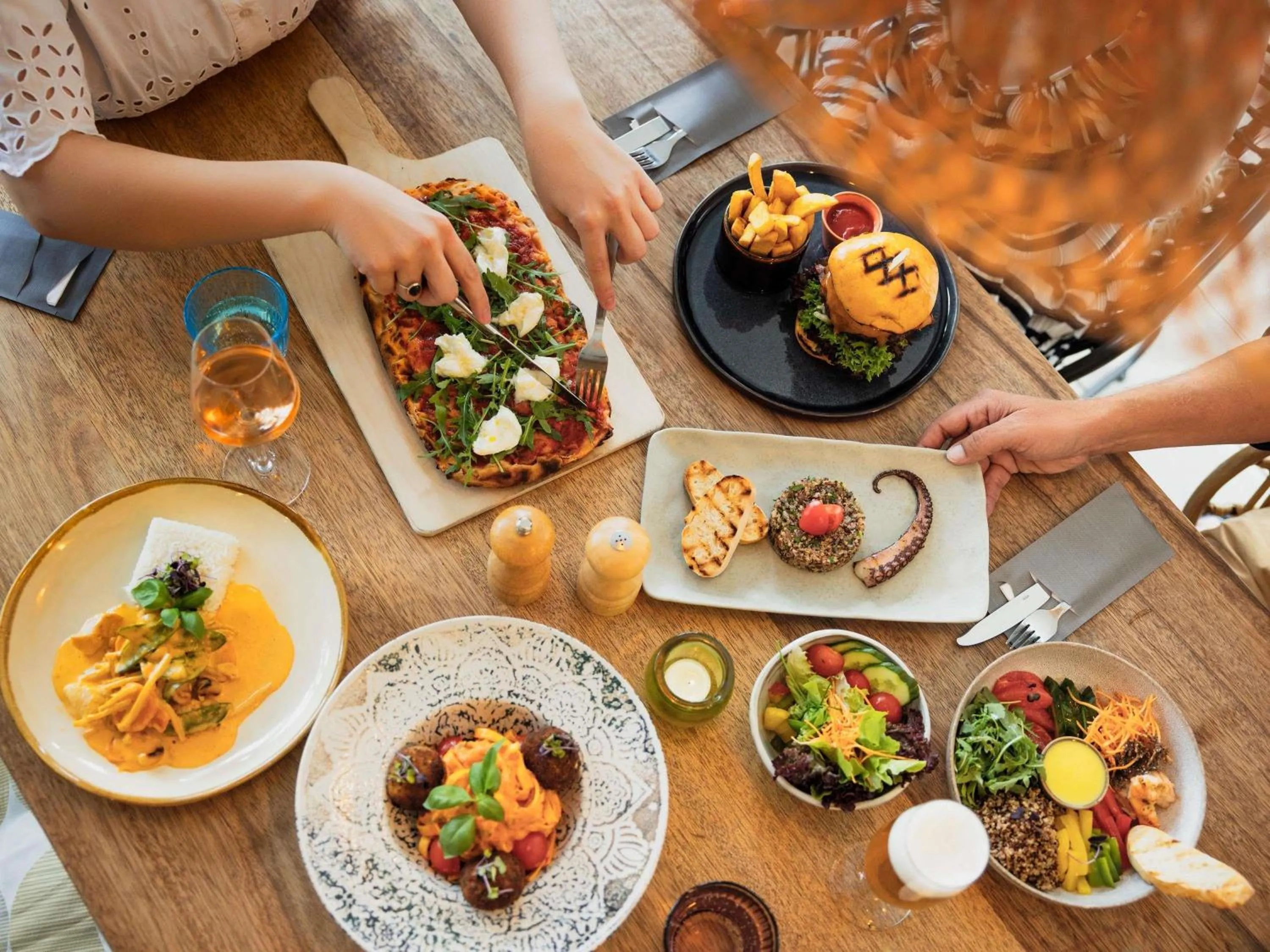 Restaurant/places to eat in Ibis Styles Regensburg