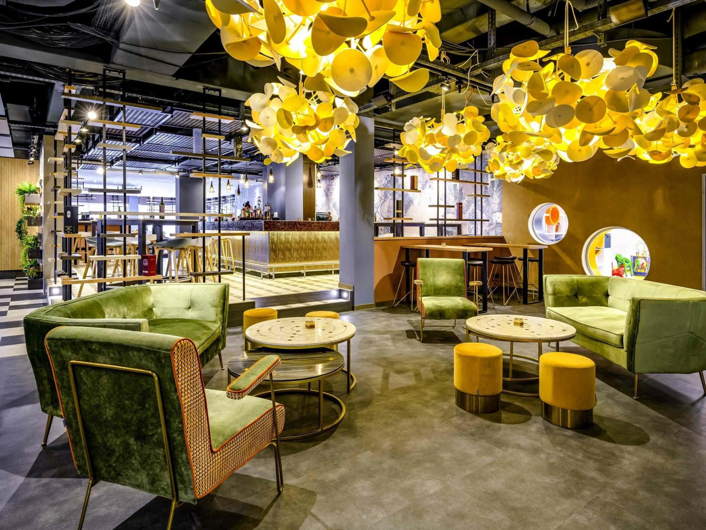 Lounge or bar in Ibis Styles Regensburg