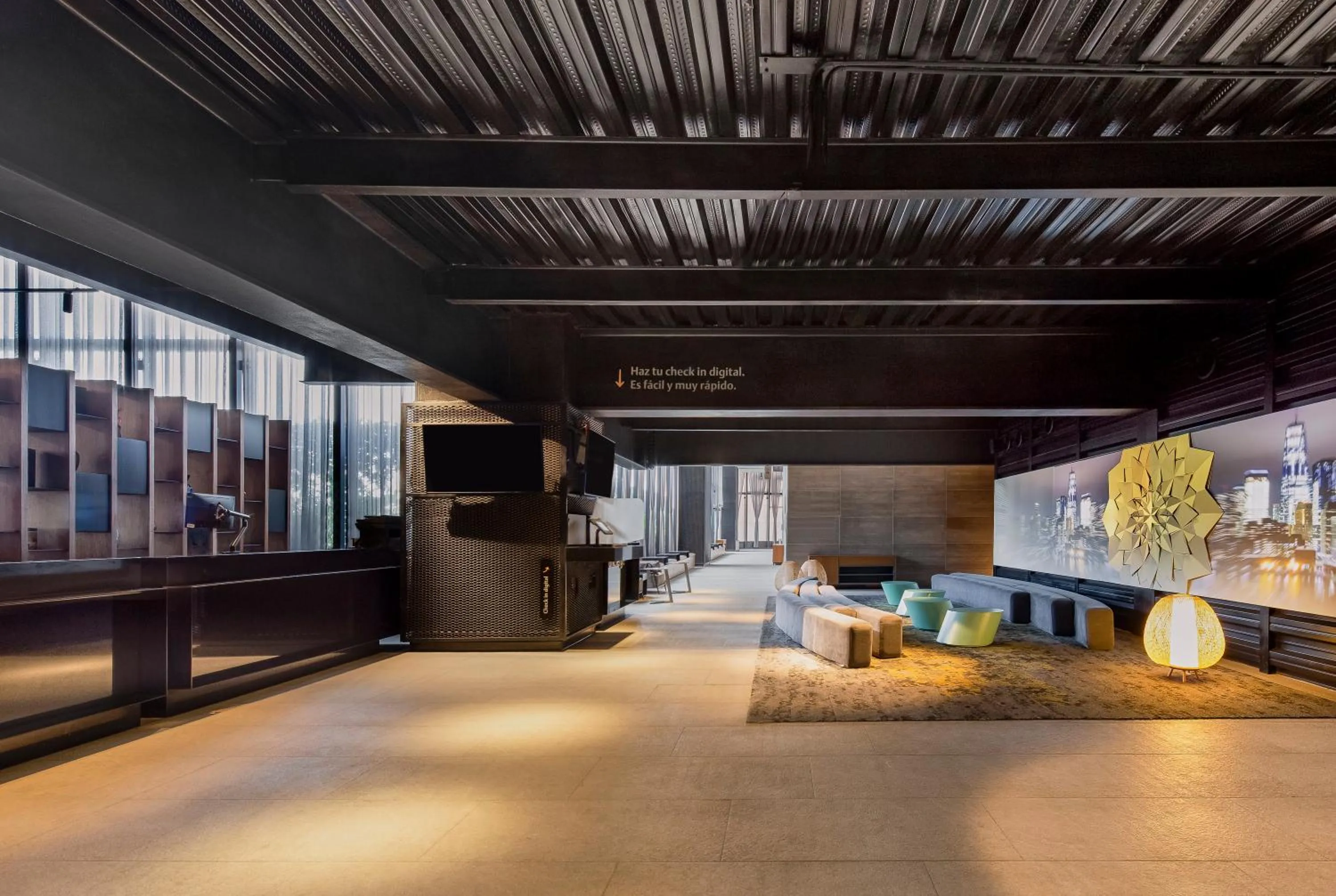 Lobby or reception, Bed in Fiesta Americana Viaducto Aeropuerto