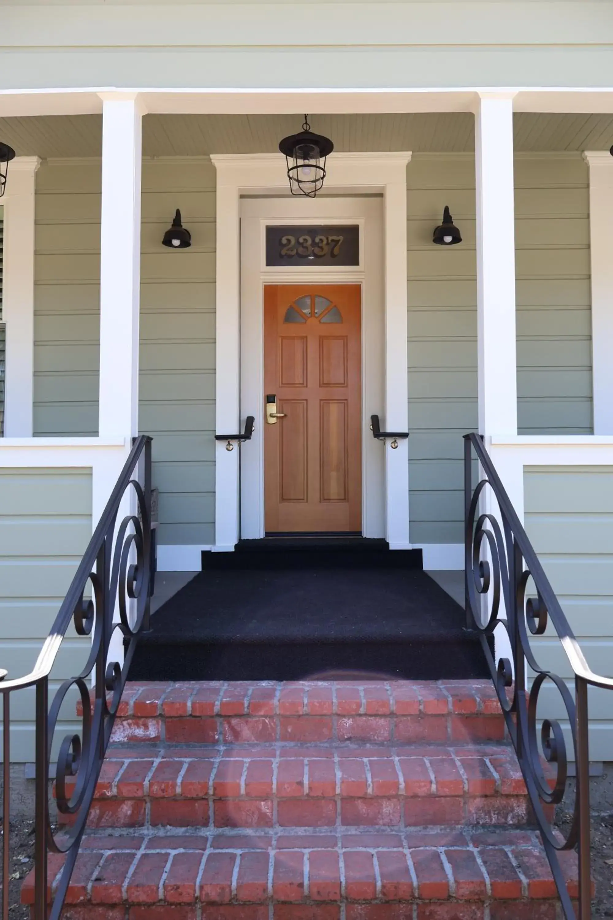 Property building in Elm House Inn Property building in Elm House Inn