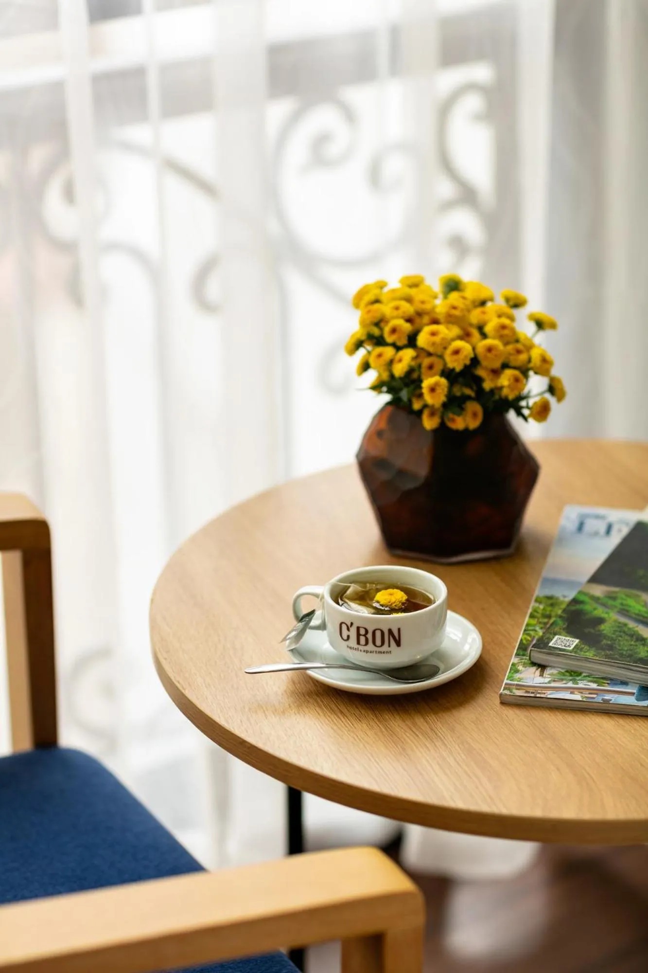 Business facilities in C'Bon Hotel Do Quang