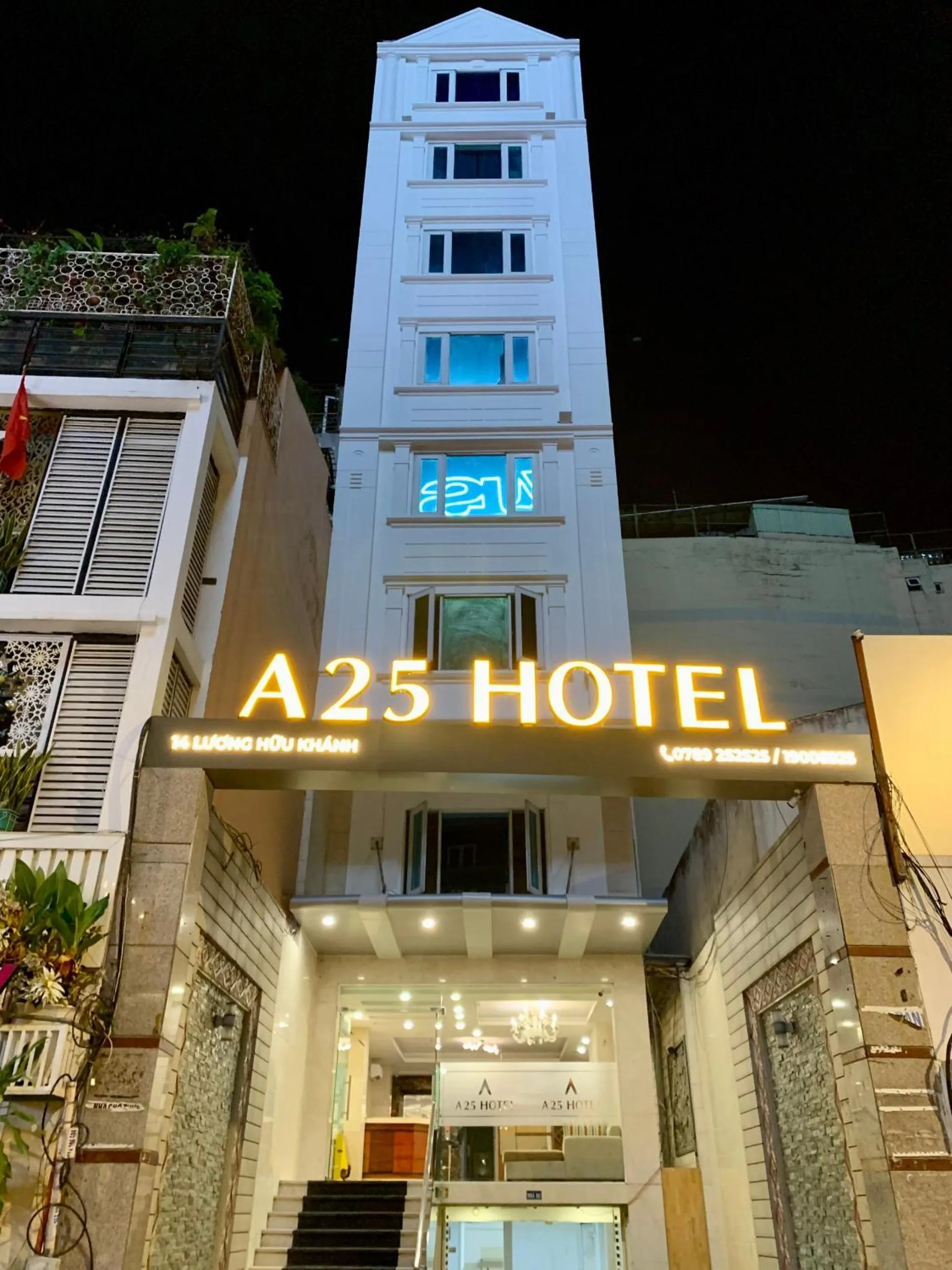 Property building in A25 Hotel - 14 Lương Hữu Khánh