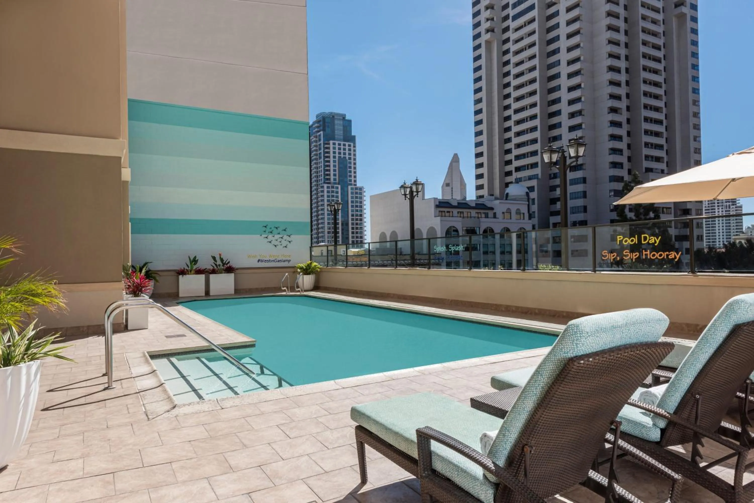 Swimming pool in The Westin San Diego Gaslamp Quarter