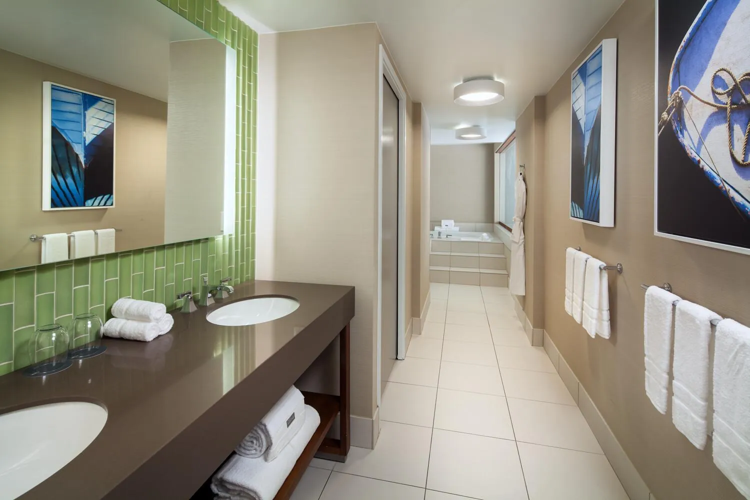 Bathroom in The Westin San Diego Gaslamp Quarter