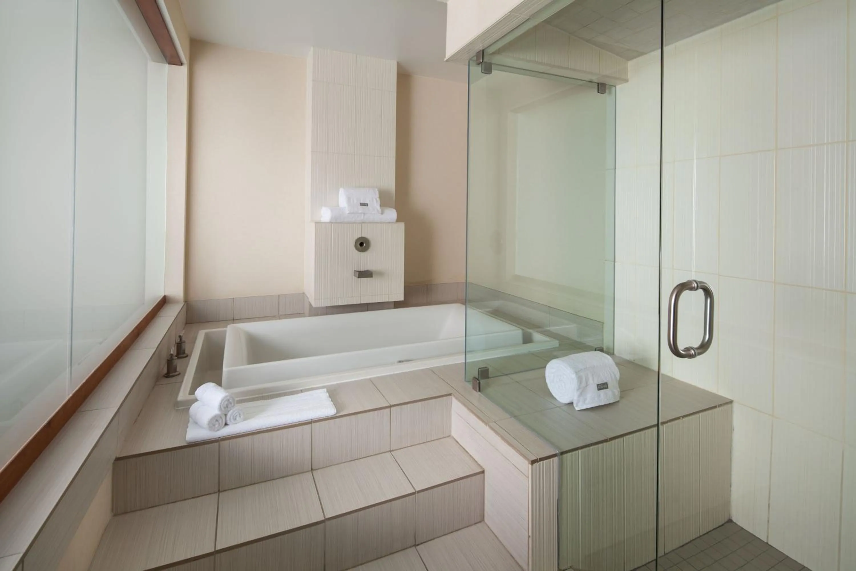 Bathroom in The Westin San Diego Gaslamp Quarter