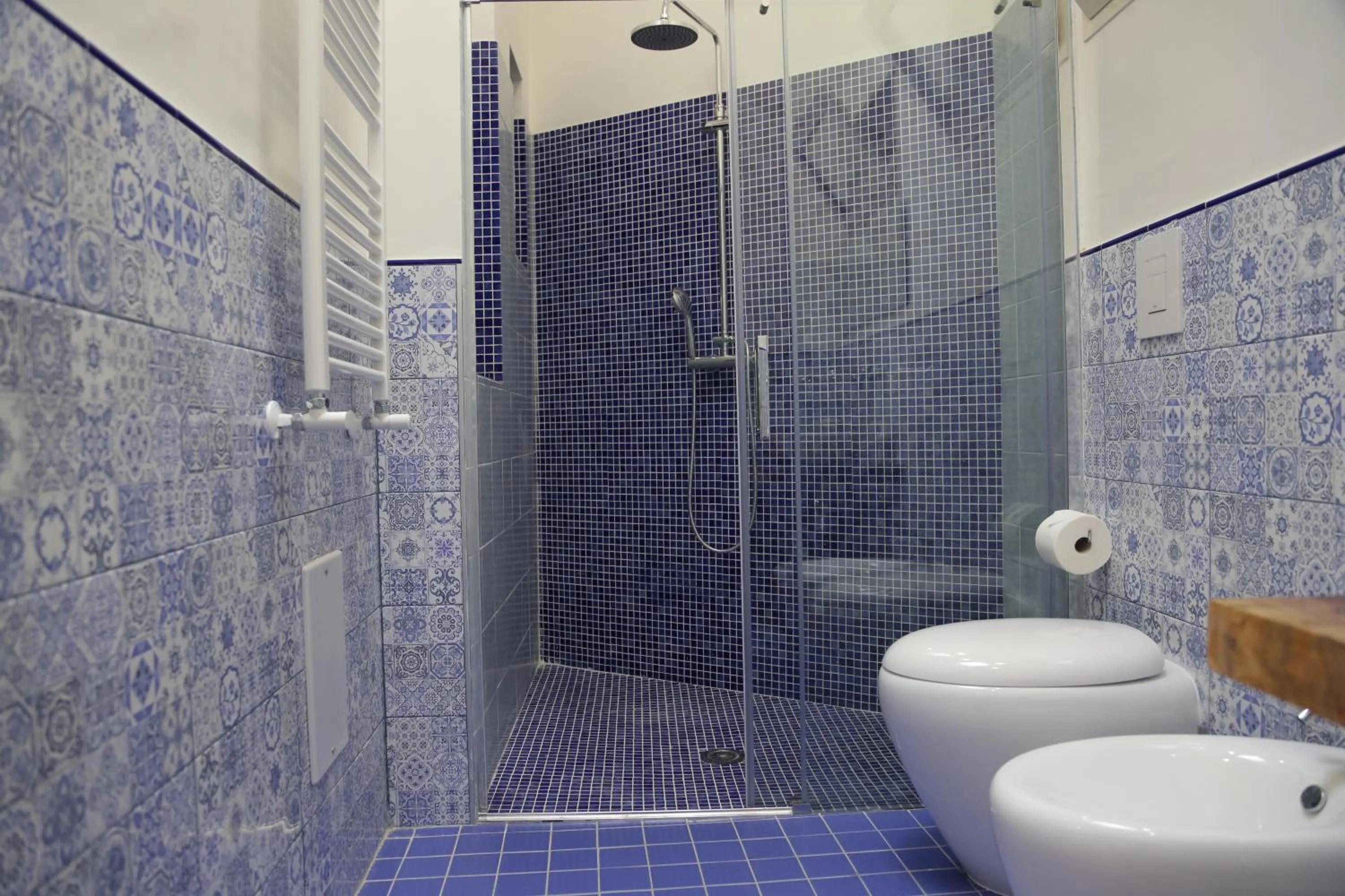 Bathroom in Sun&TheCity