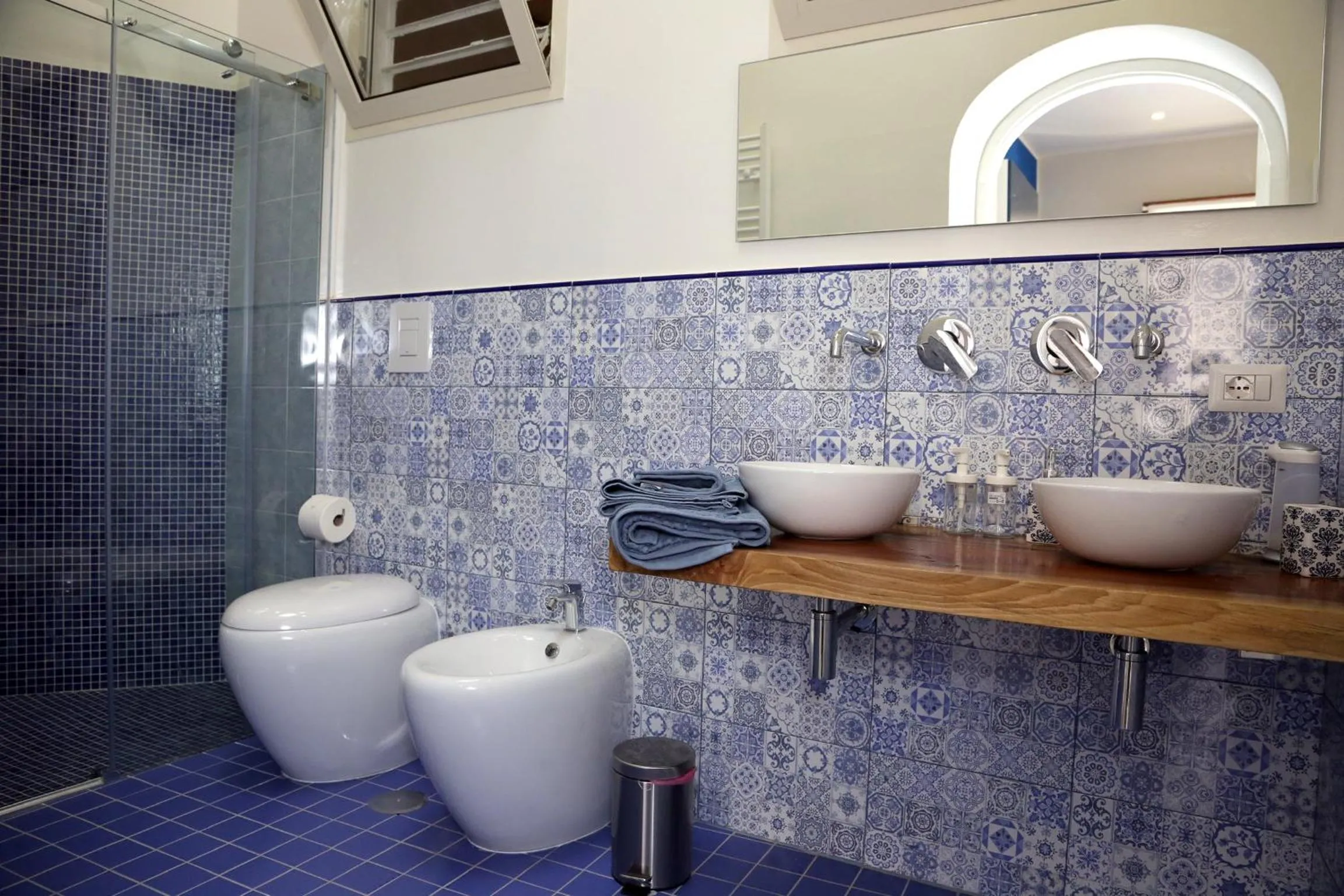 Bathroom in Sun&TheCity
