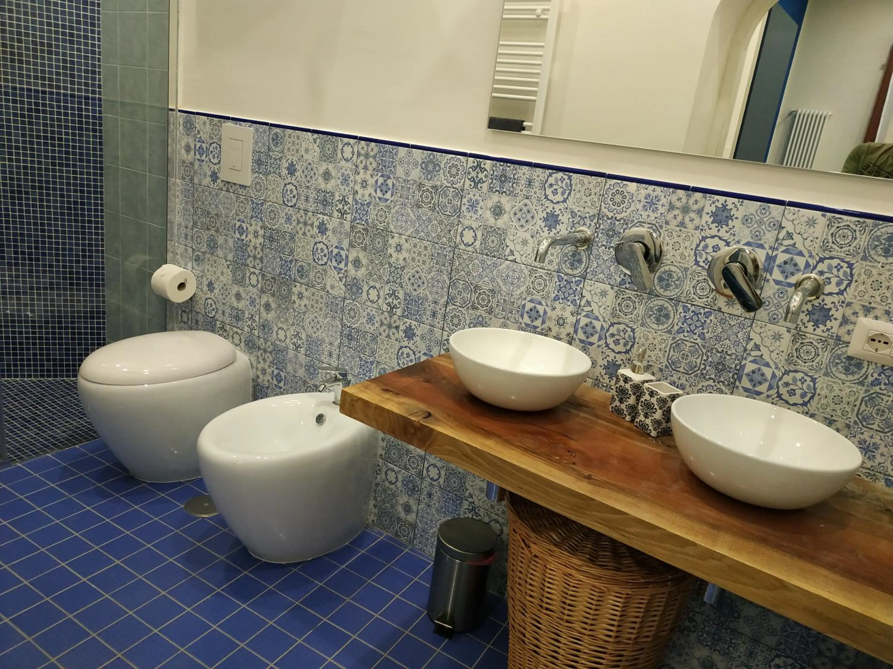 Bathroom in Sun&TheCity