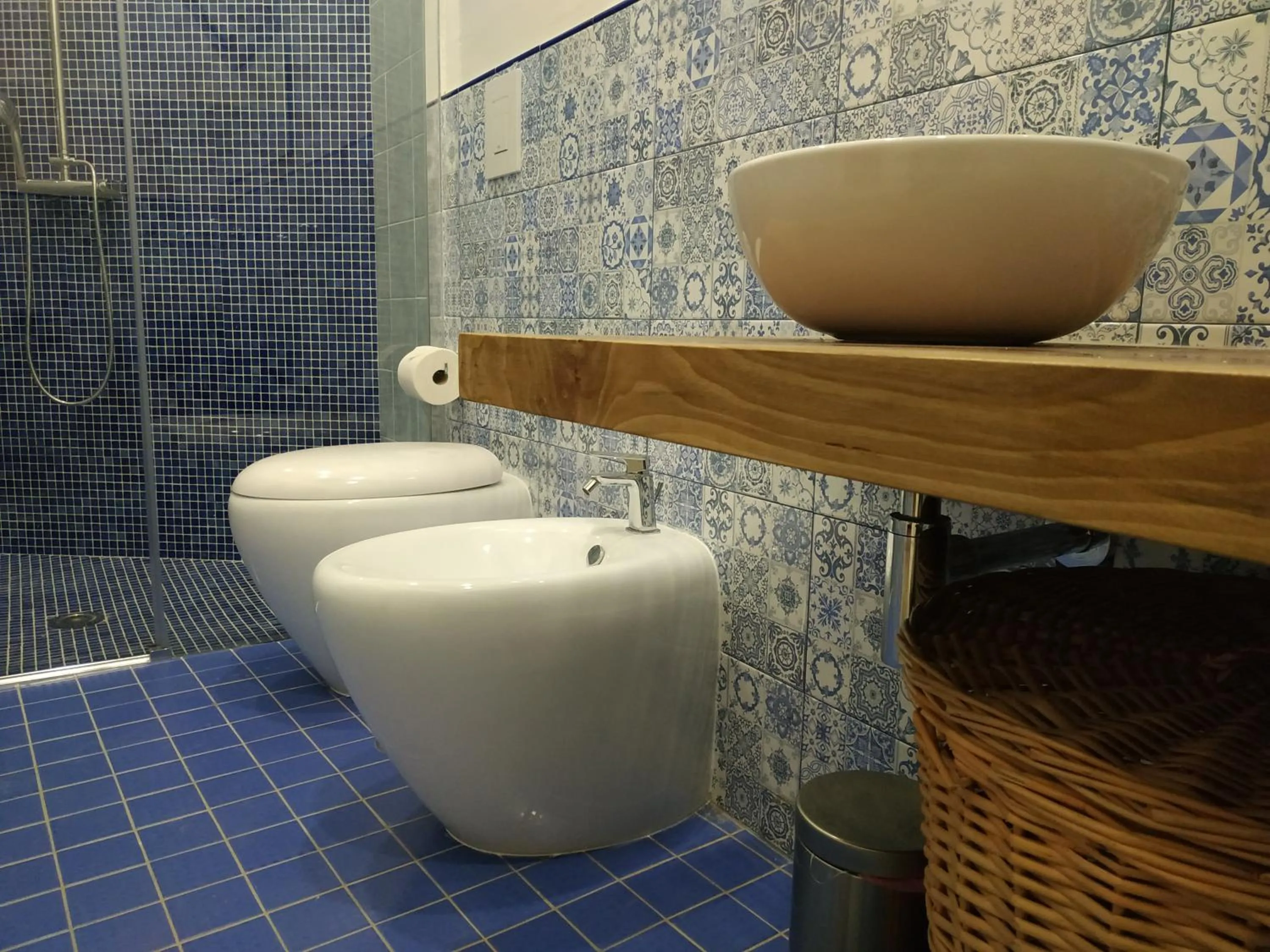 Bathroom in Sun&TheCity