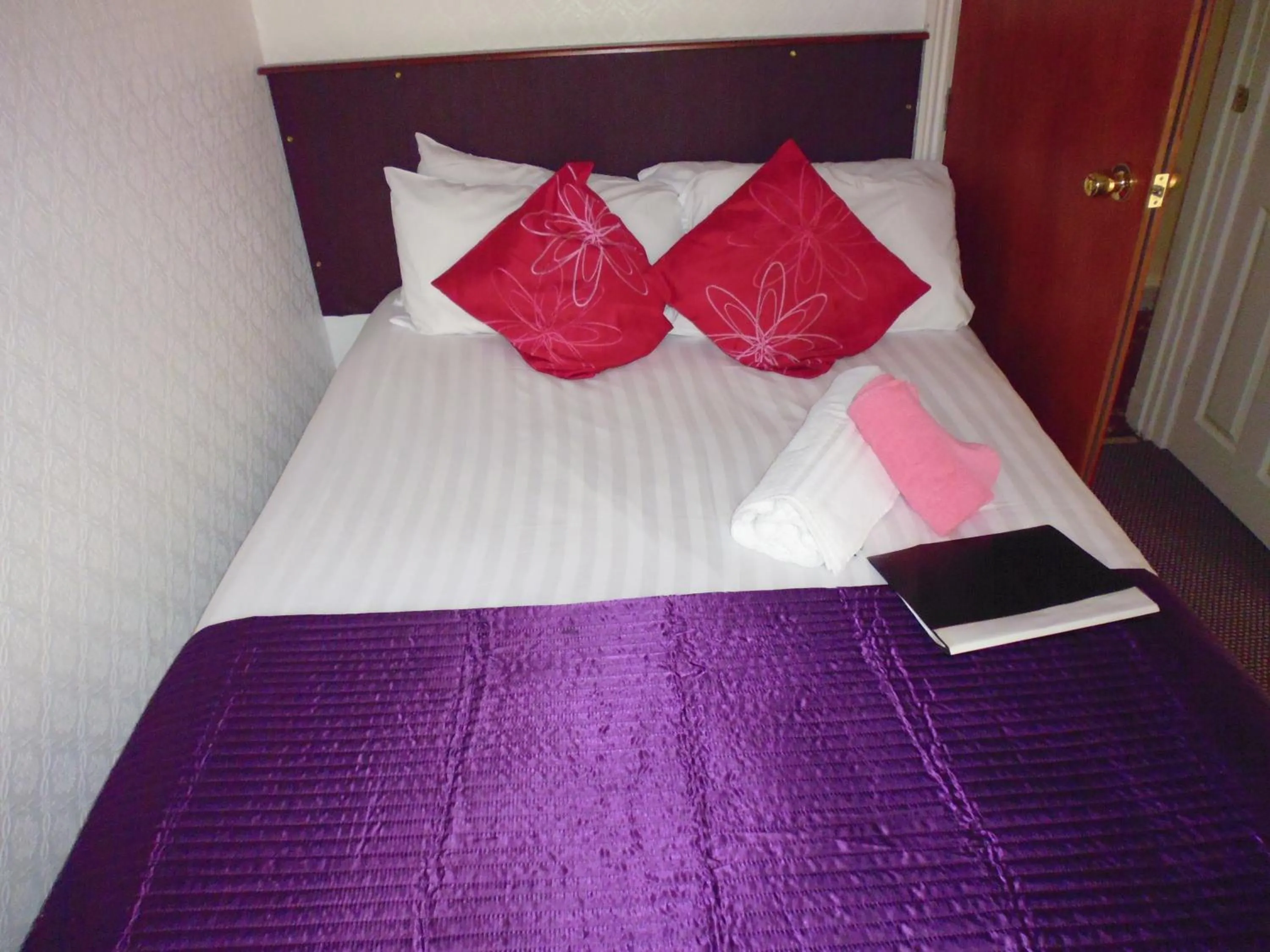 TV and multimedia, Bed in Kingscliff