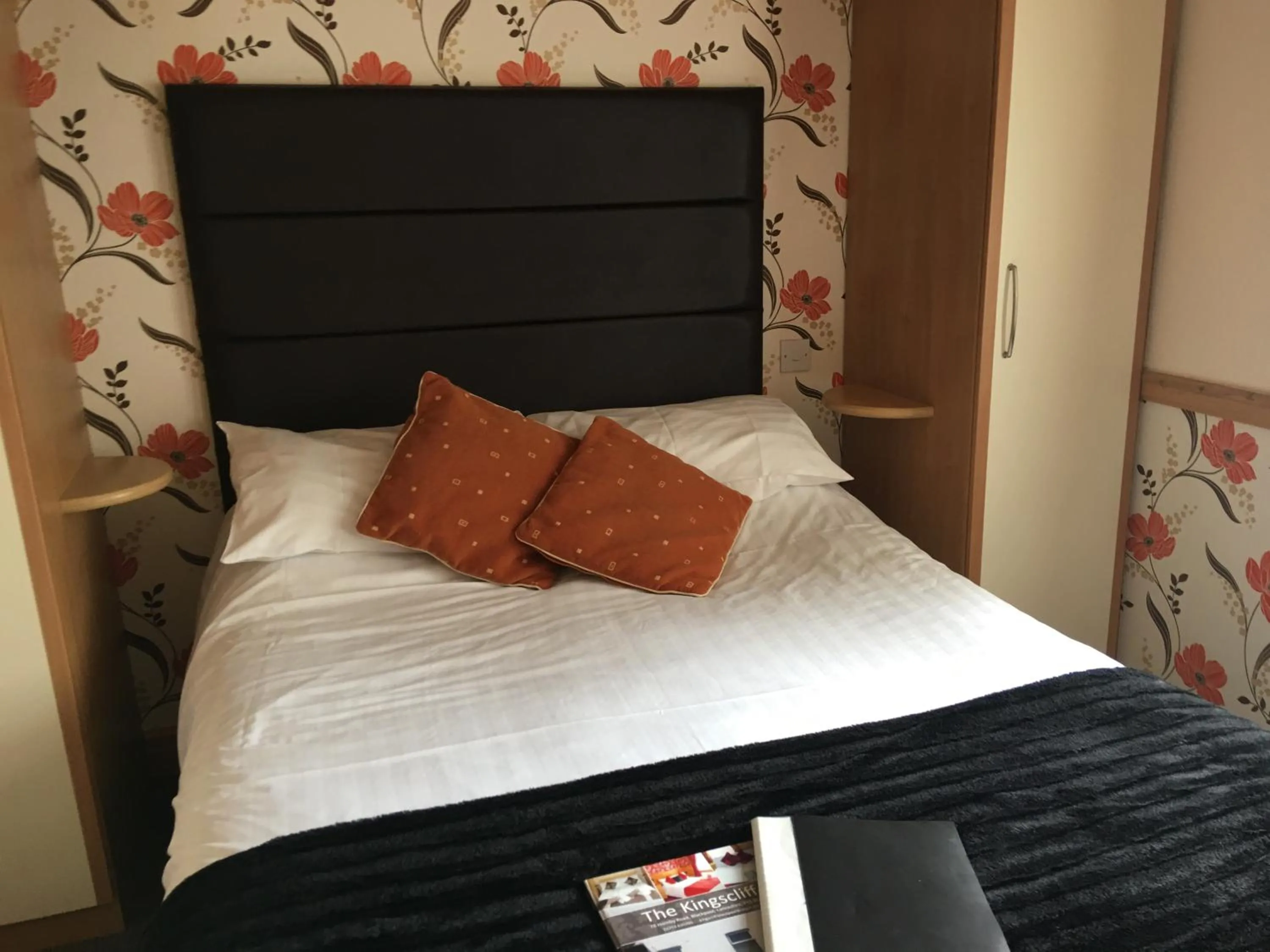 Bedroom, Bed in Kingscliff