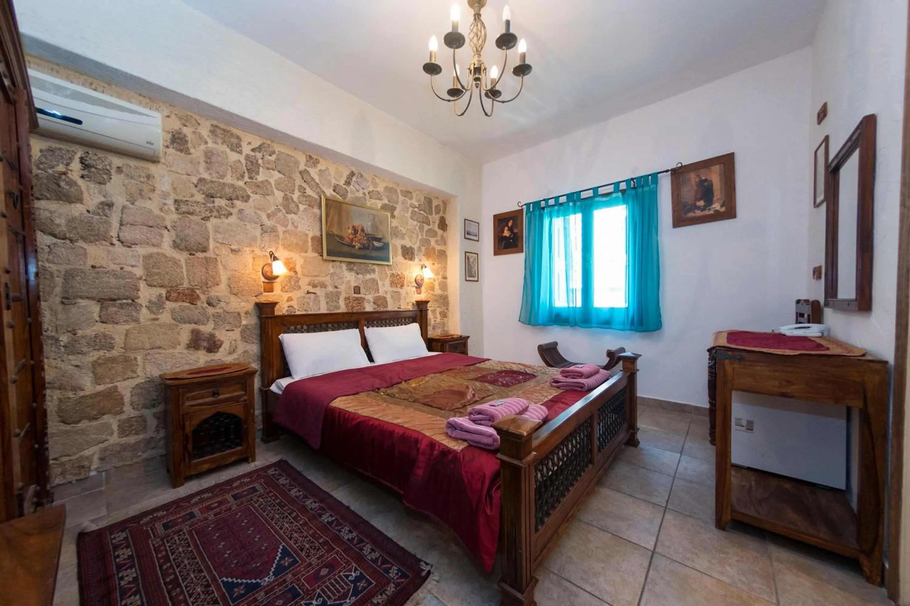 Bedroom, Bed in Spot Hotel