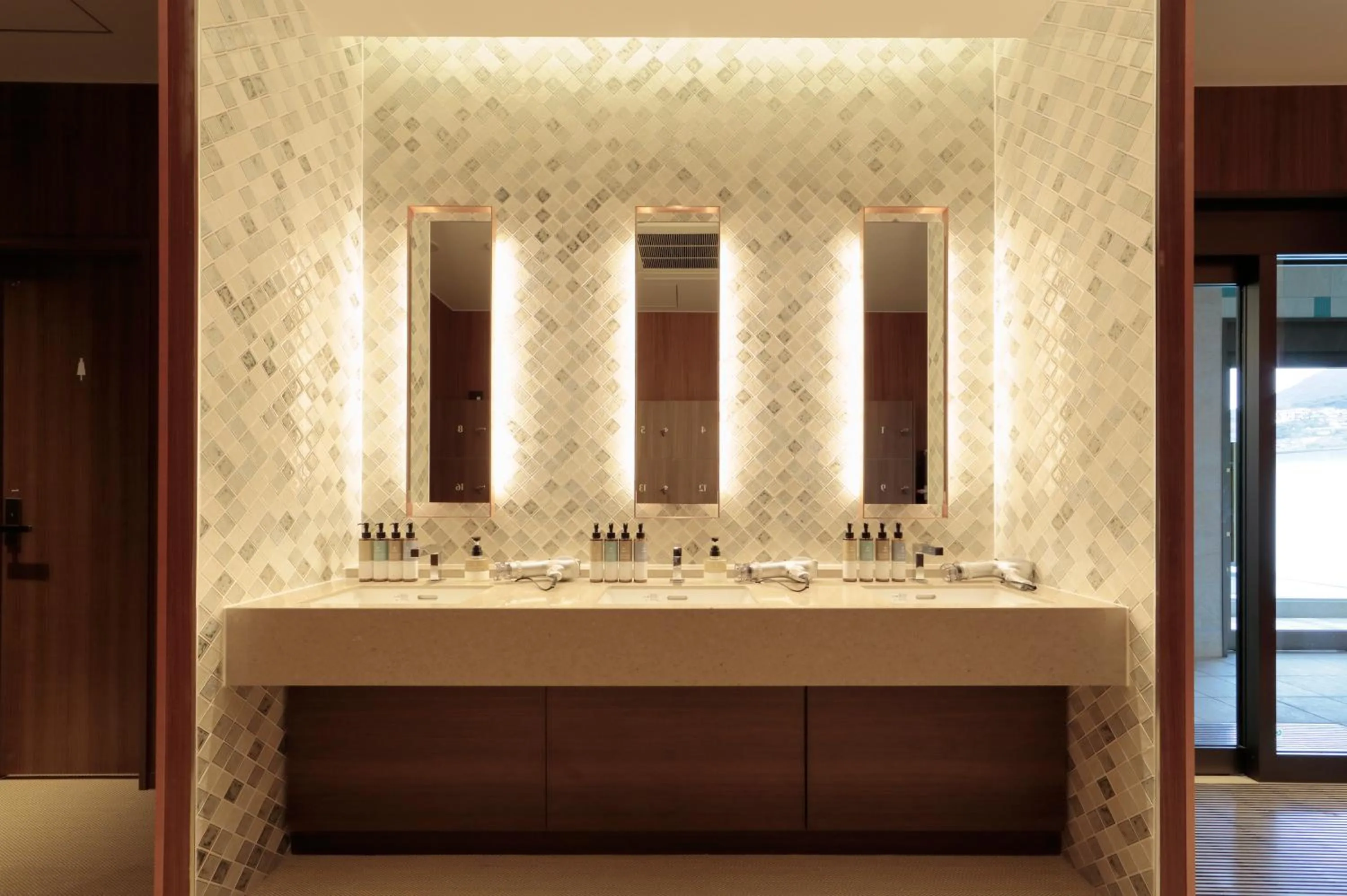 Spa and wellness centre/facilities in Candeo Hotels Nagasaki Shinchi Chinatown