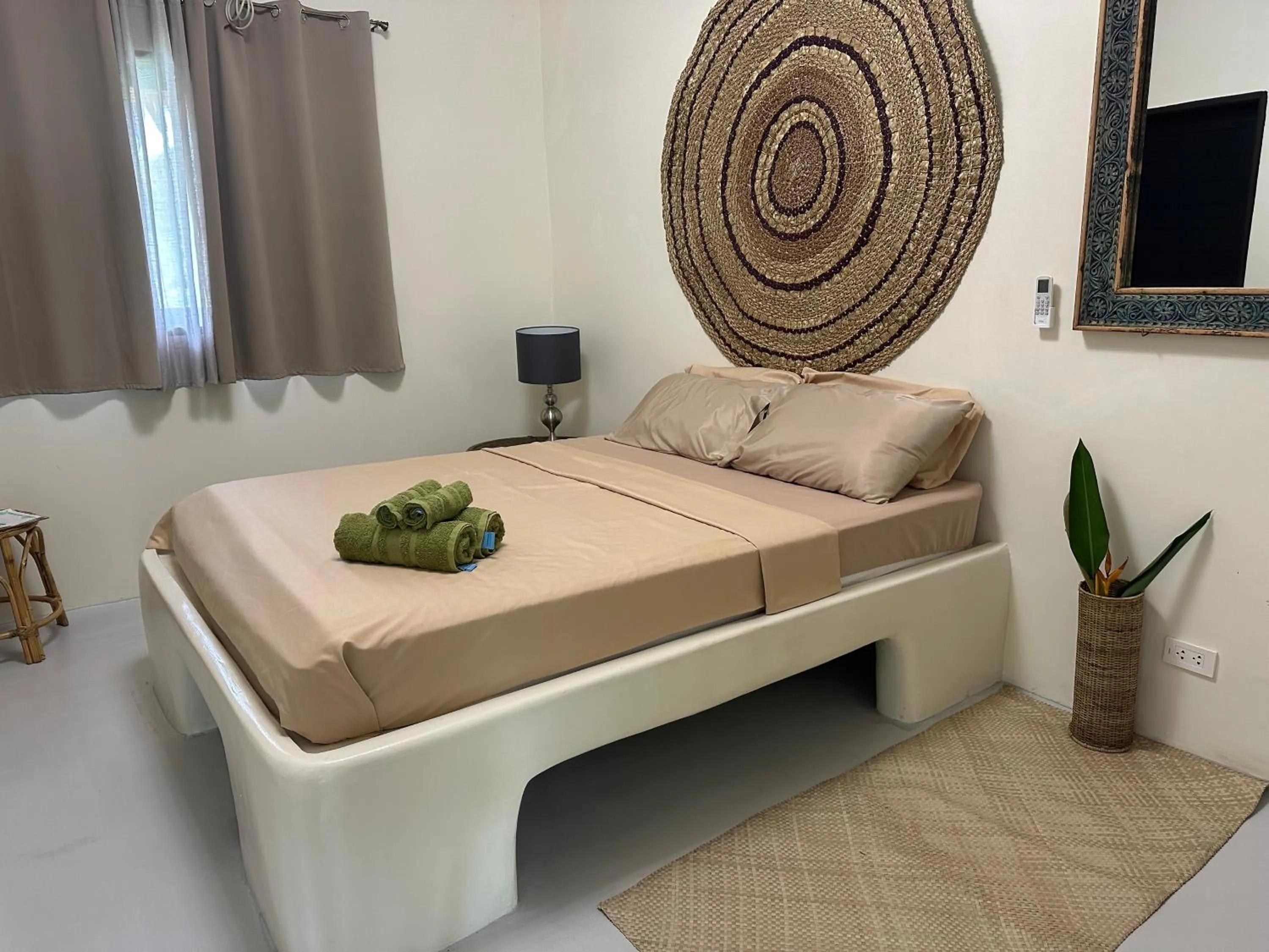 Bedroom, Bed in Parrots Boutique Resort