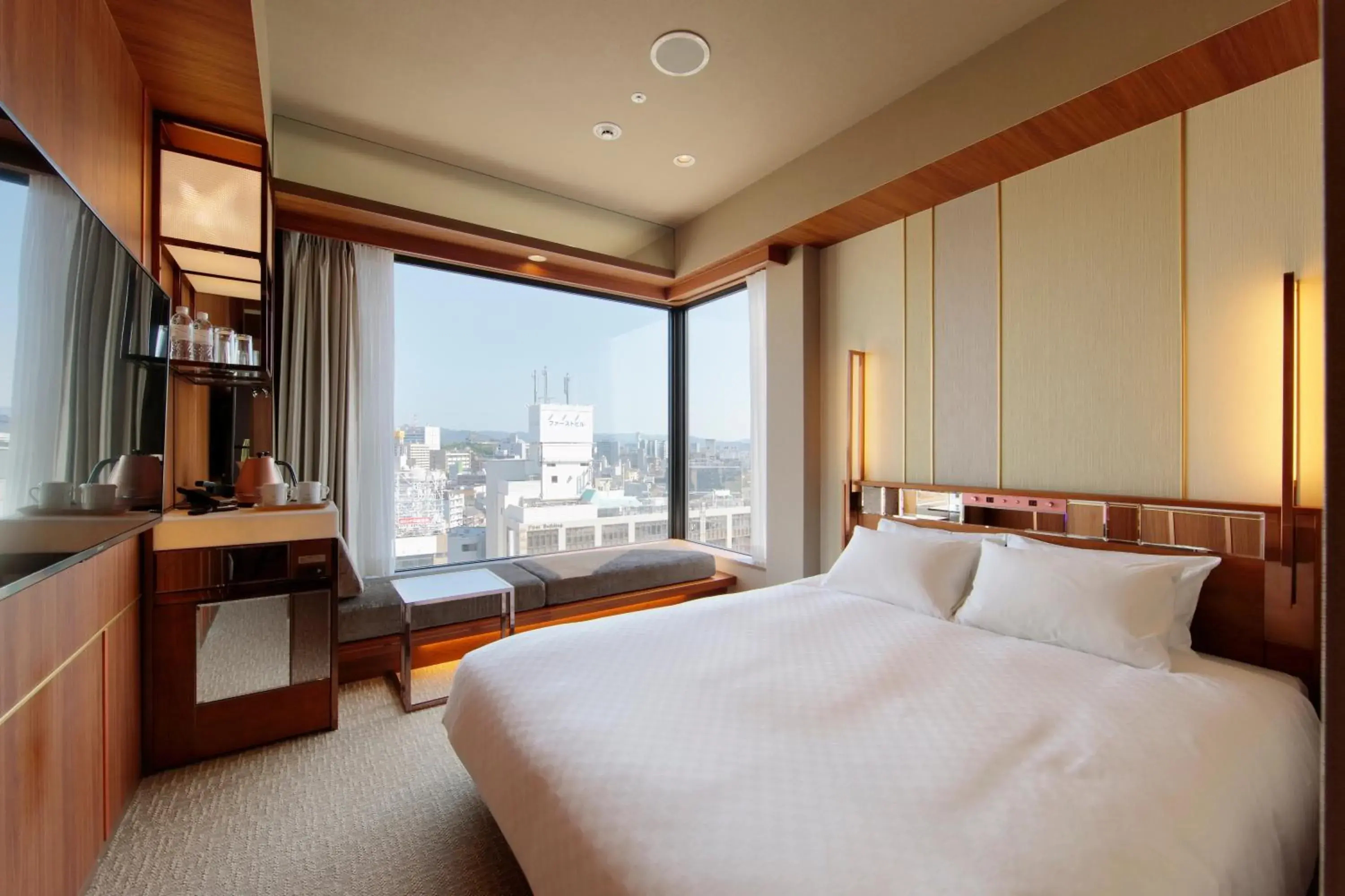 Photo of the whole room, Bed in Candeo Hotels Nankai Wakayama Photo of the whole room, Bed in Candeo Hotels Nankai Wakayama