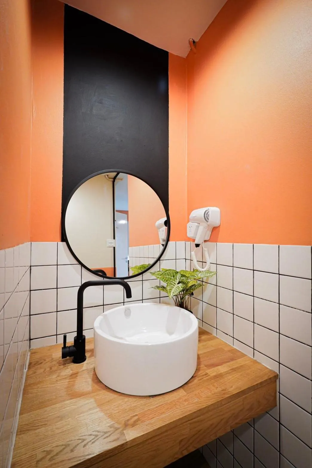 Saffron Hill Bangkok