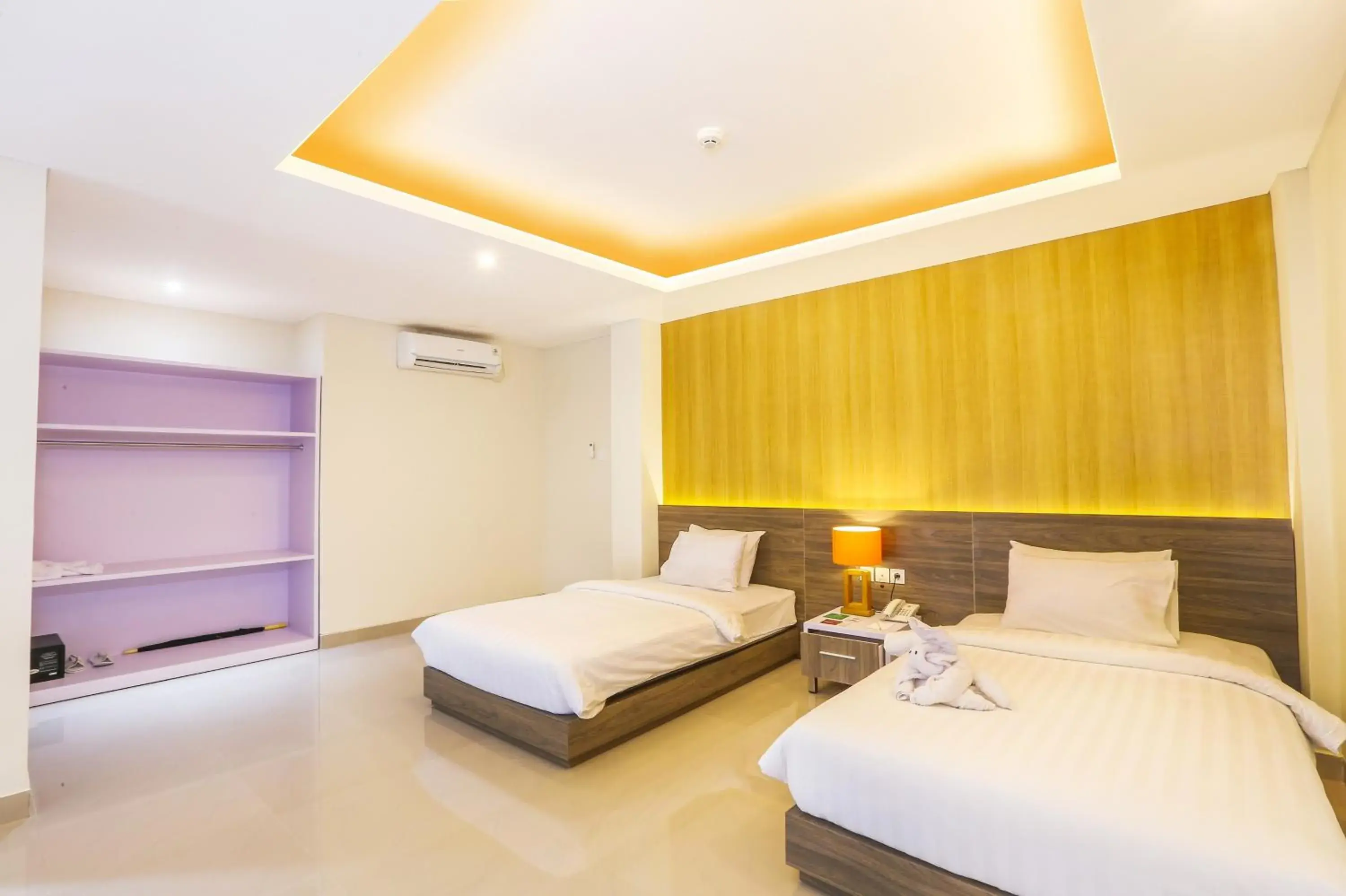 Bed in Canggu Dream Village Hotel and Suites Bed in Canggu Dream Village Hotel and Suites