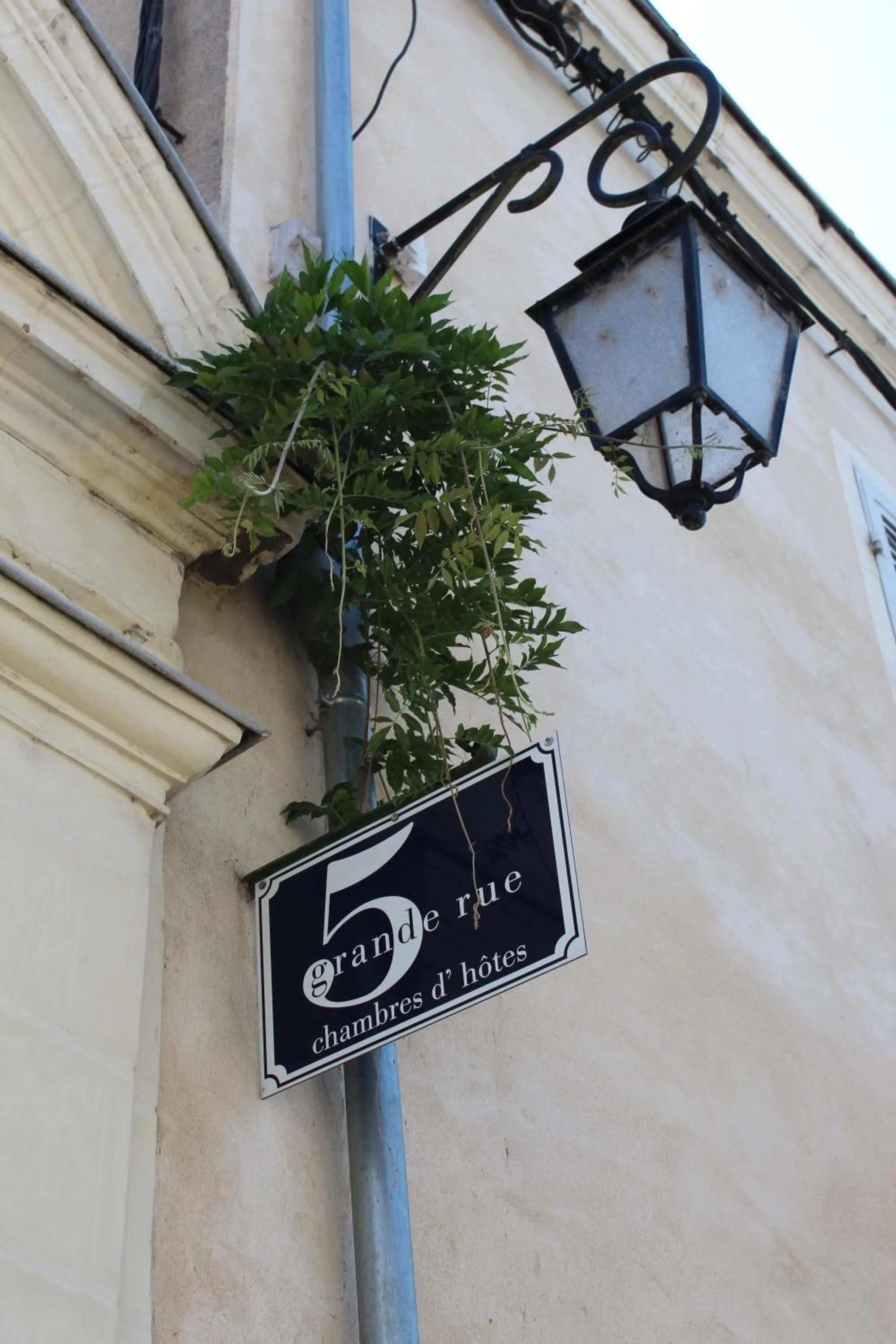 Property building in 5 Grande Rue