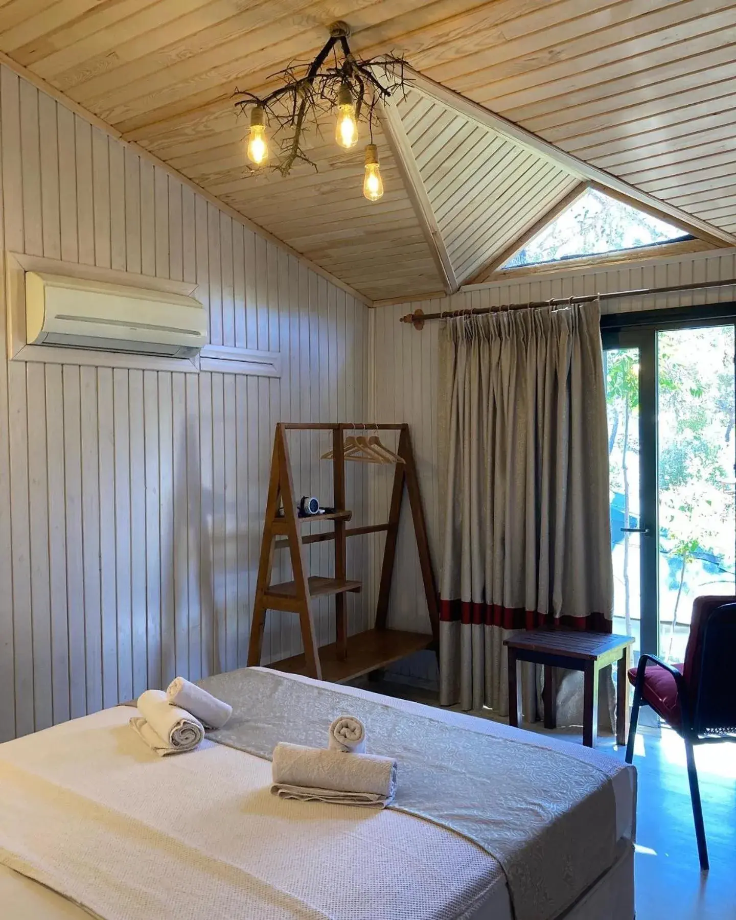 Double Room with Terrace - single occupancy in Koala Bungalows Double Room with Terrace - single occupancy in Koala Bungalows