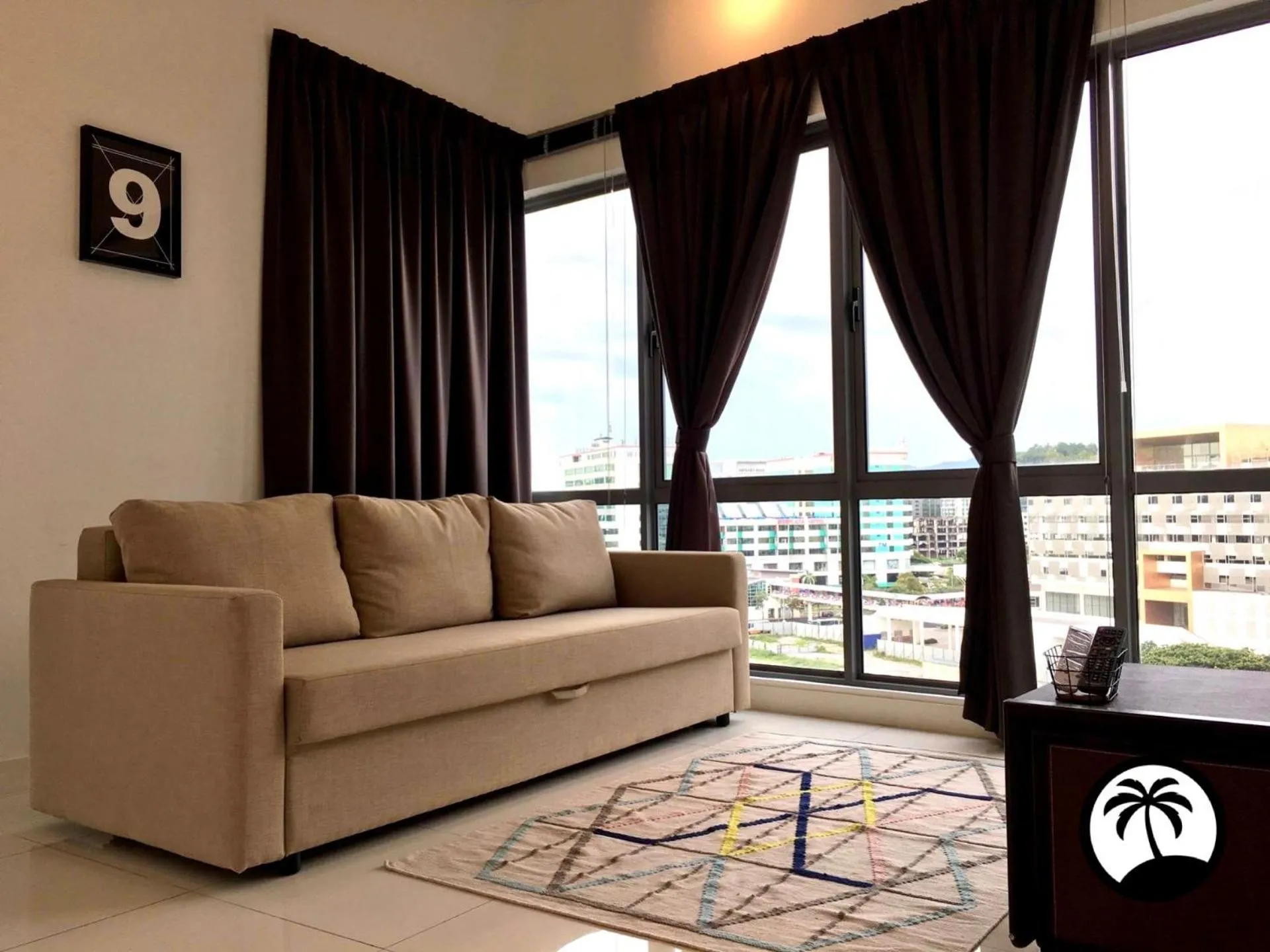Seating area in Paradise Suite at the Loft, Imago